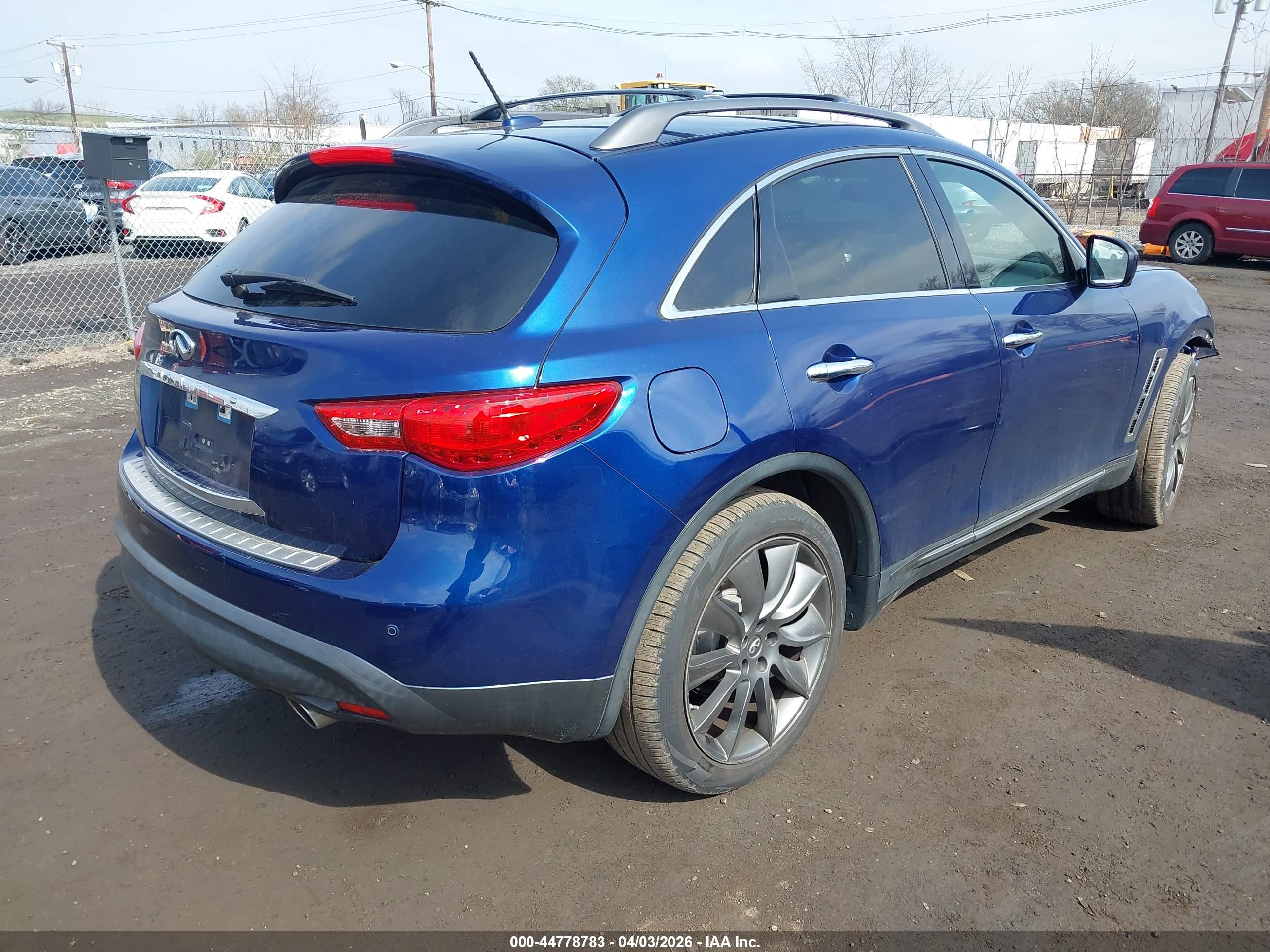 INFINITI FX35 image 4