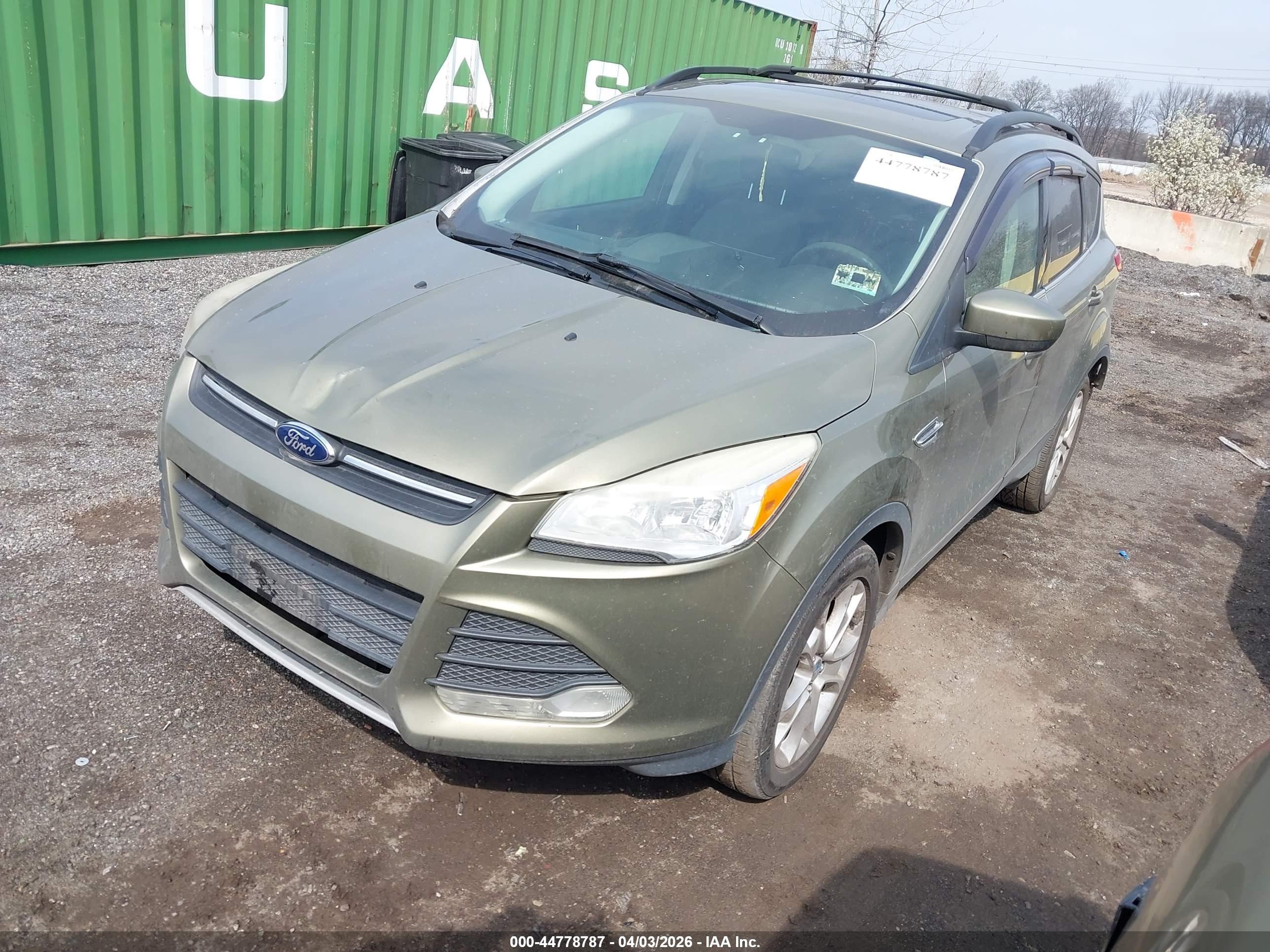 FORD ESCAPE image 2