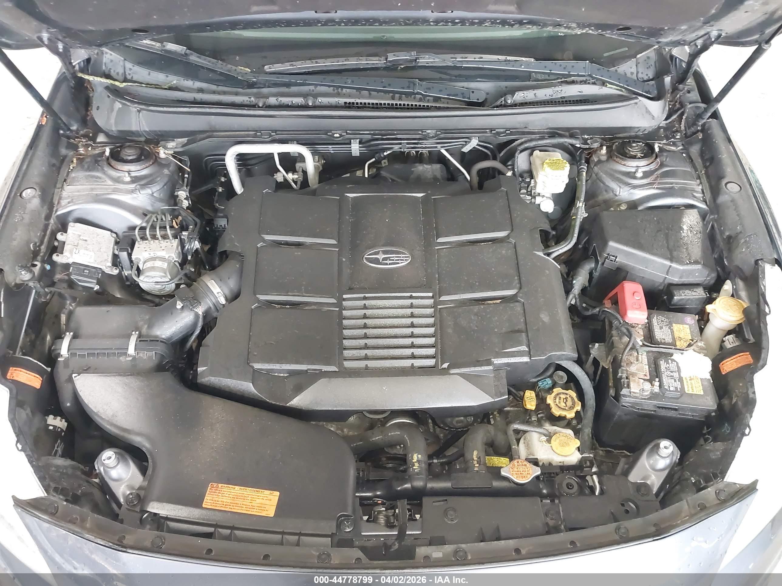SUBARU OUTBACK image 10