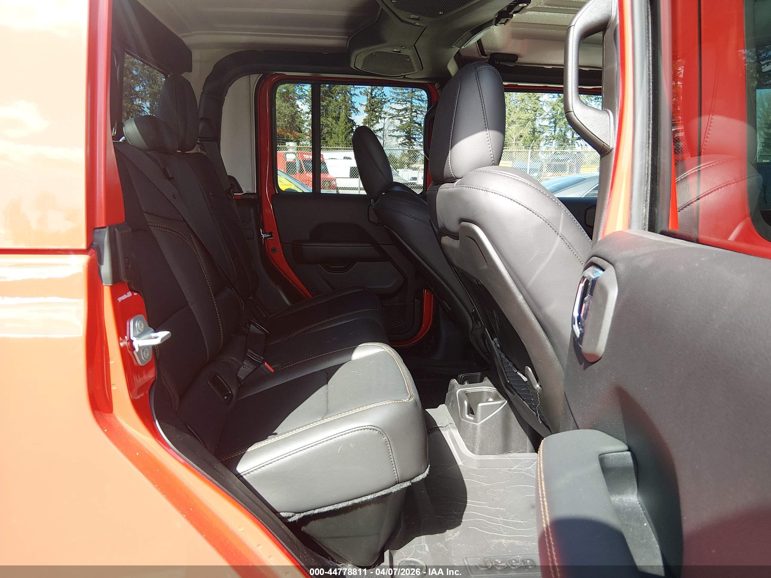 JEEP GLADIATOR image 8