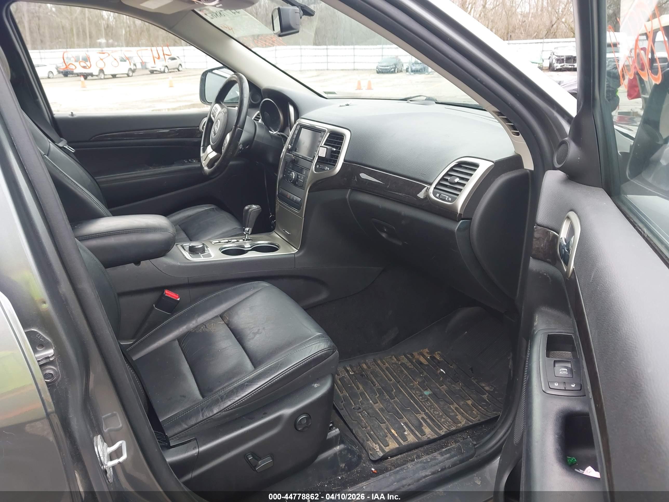 JEEP GRAND image 5