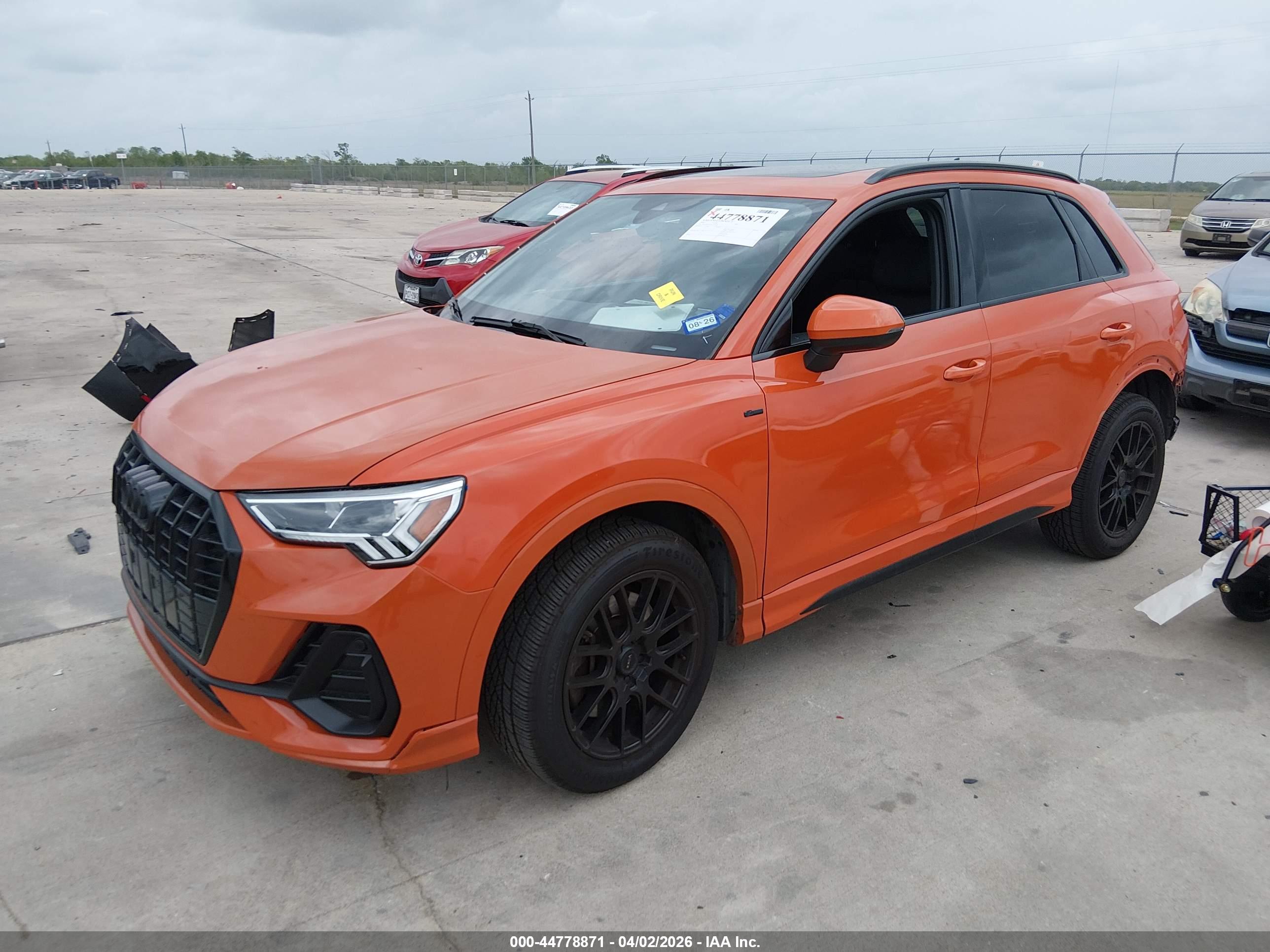 AUDI Q3 image 2