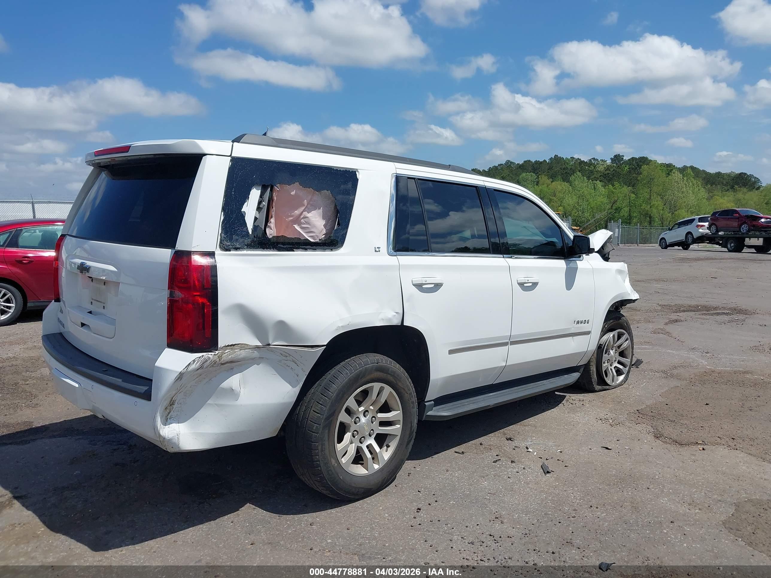 CHEVROLET TAHOE image 4
