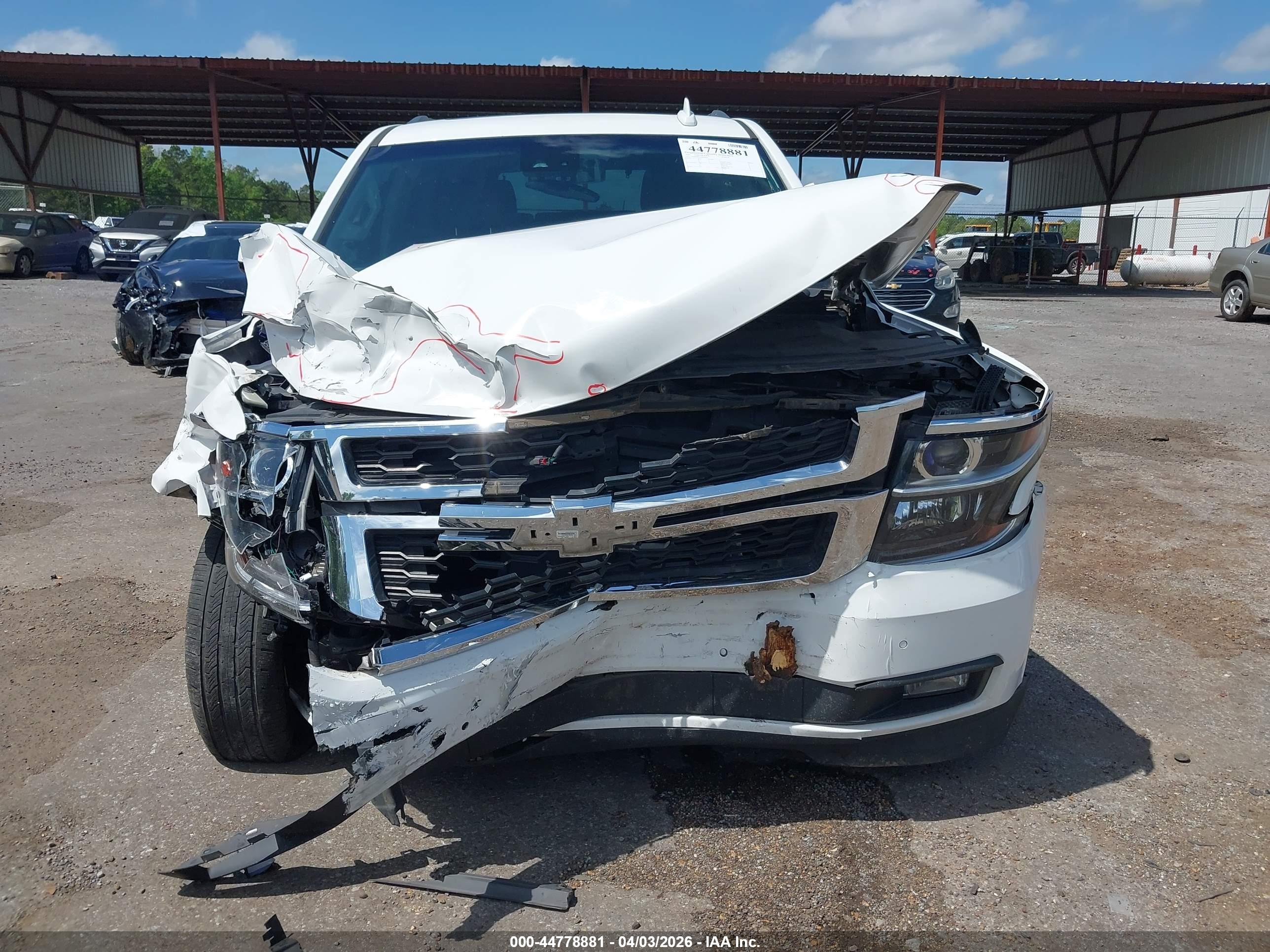 CHEVROLET TAHOE image 6