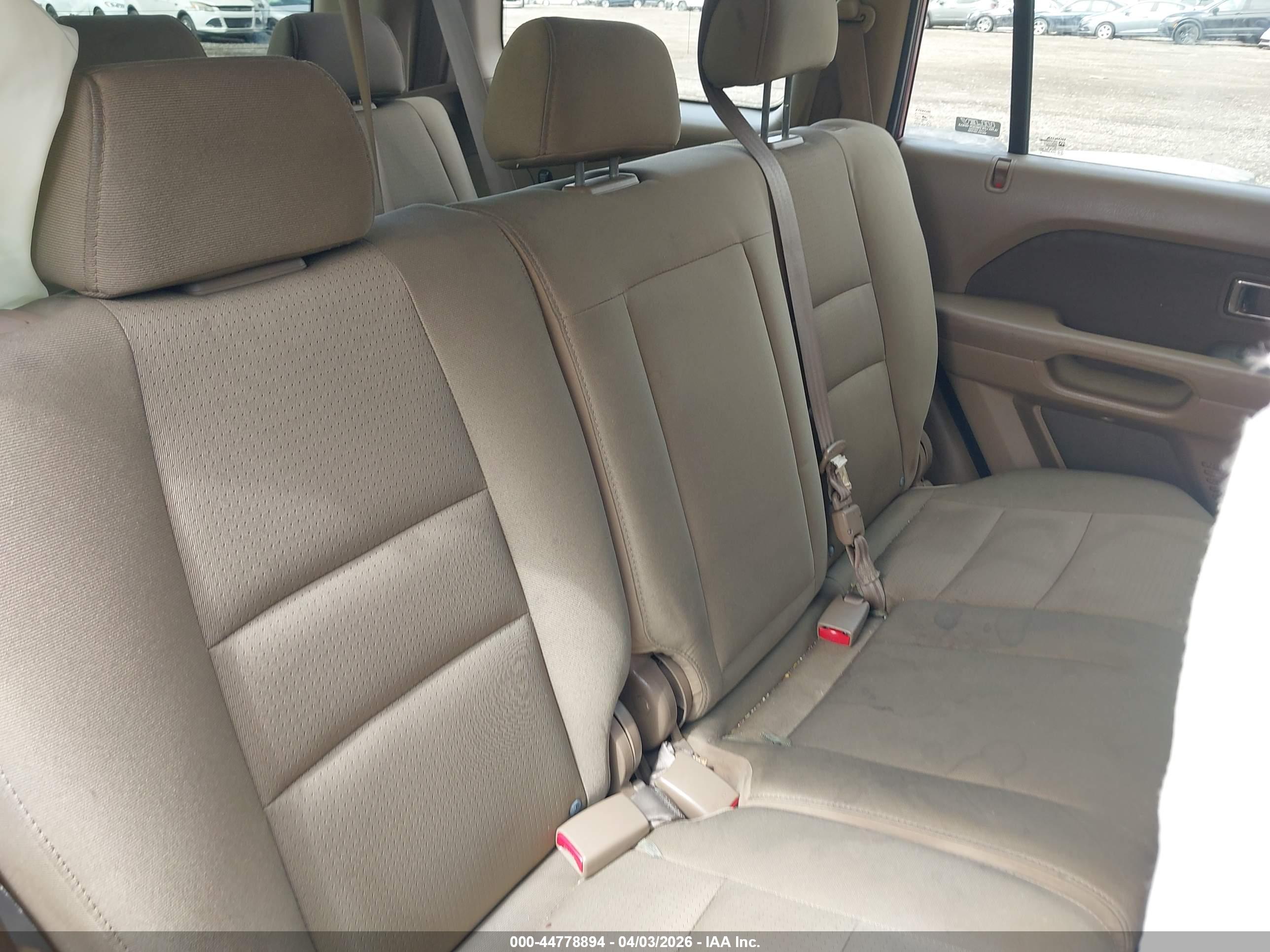 HONDA PILOT image 8