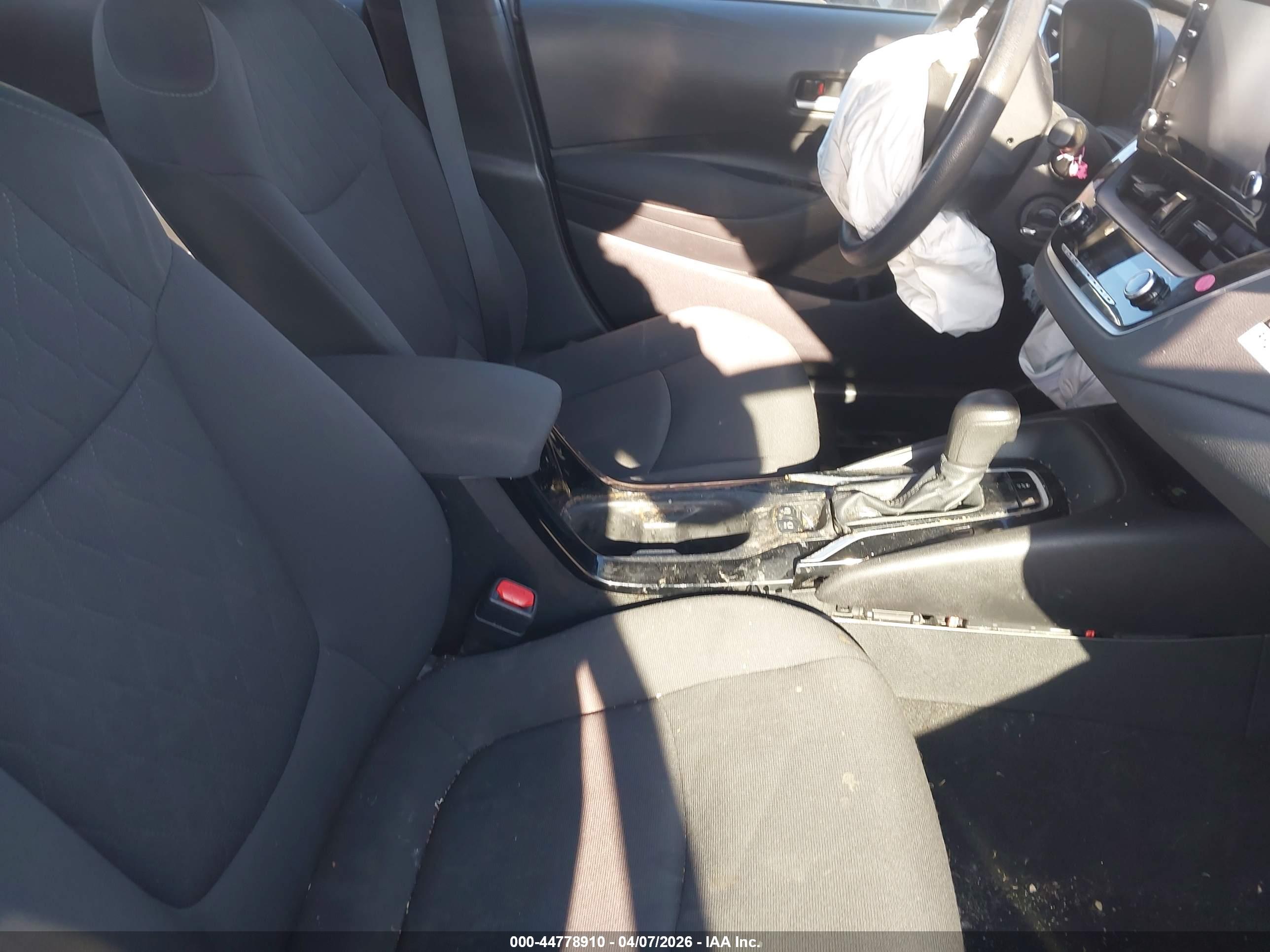 TOYOTA COROLLA image 5