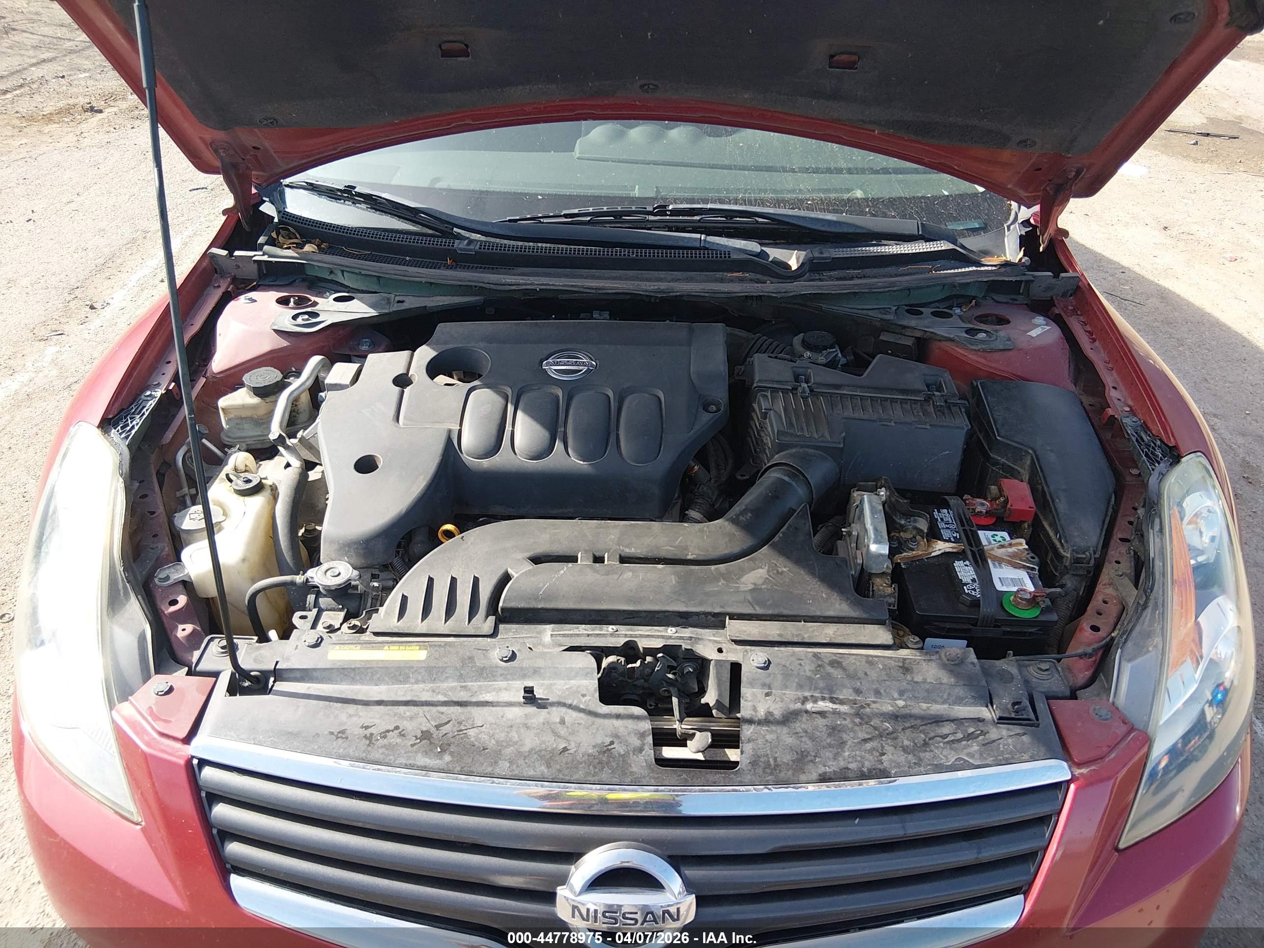 NISSAN ALTIMA image 10
