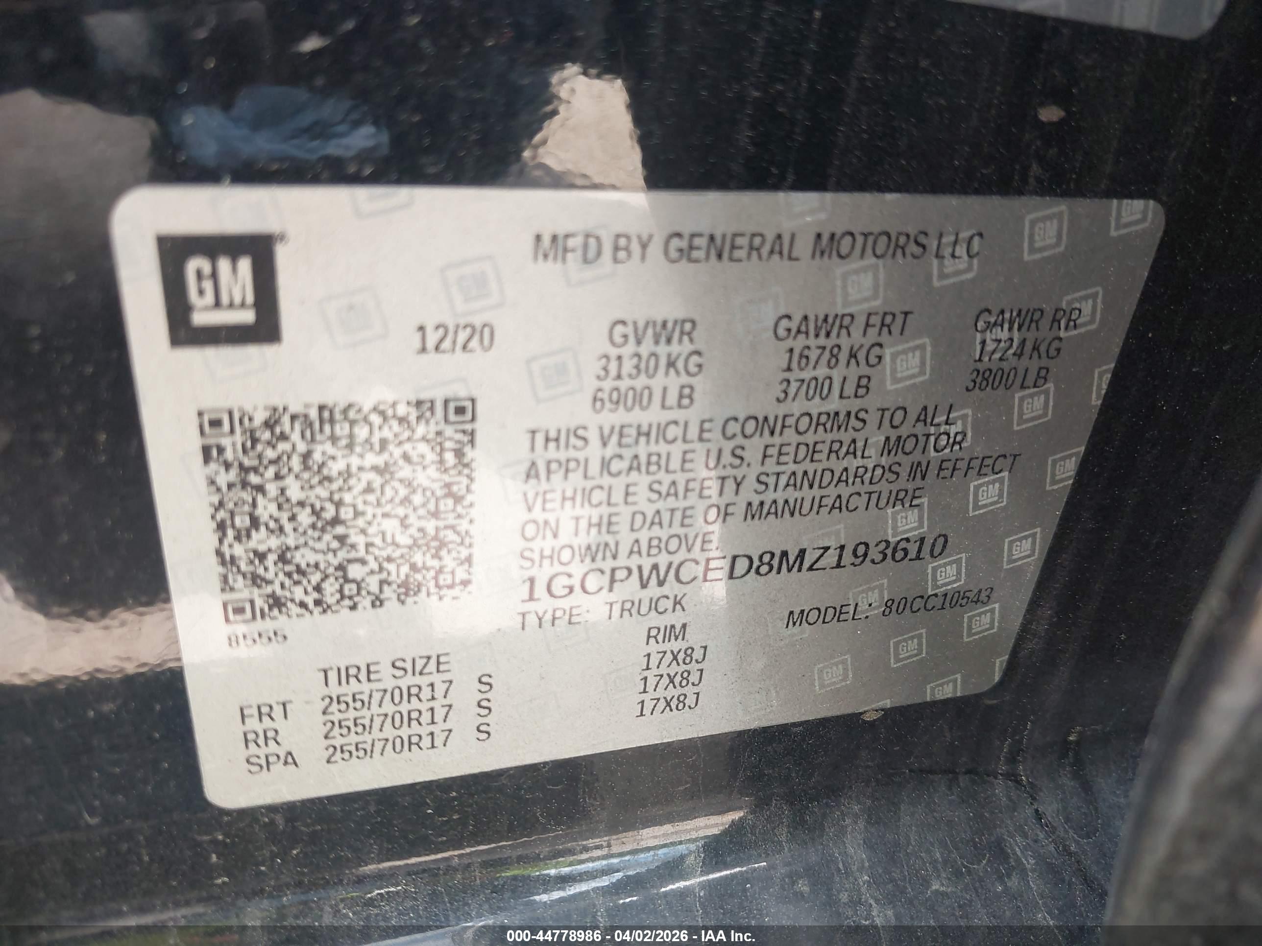 CHEVROLET SILVERADO image 9