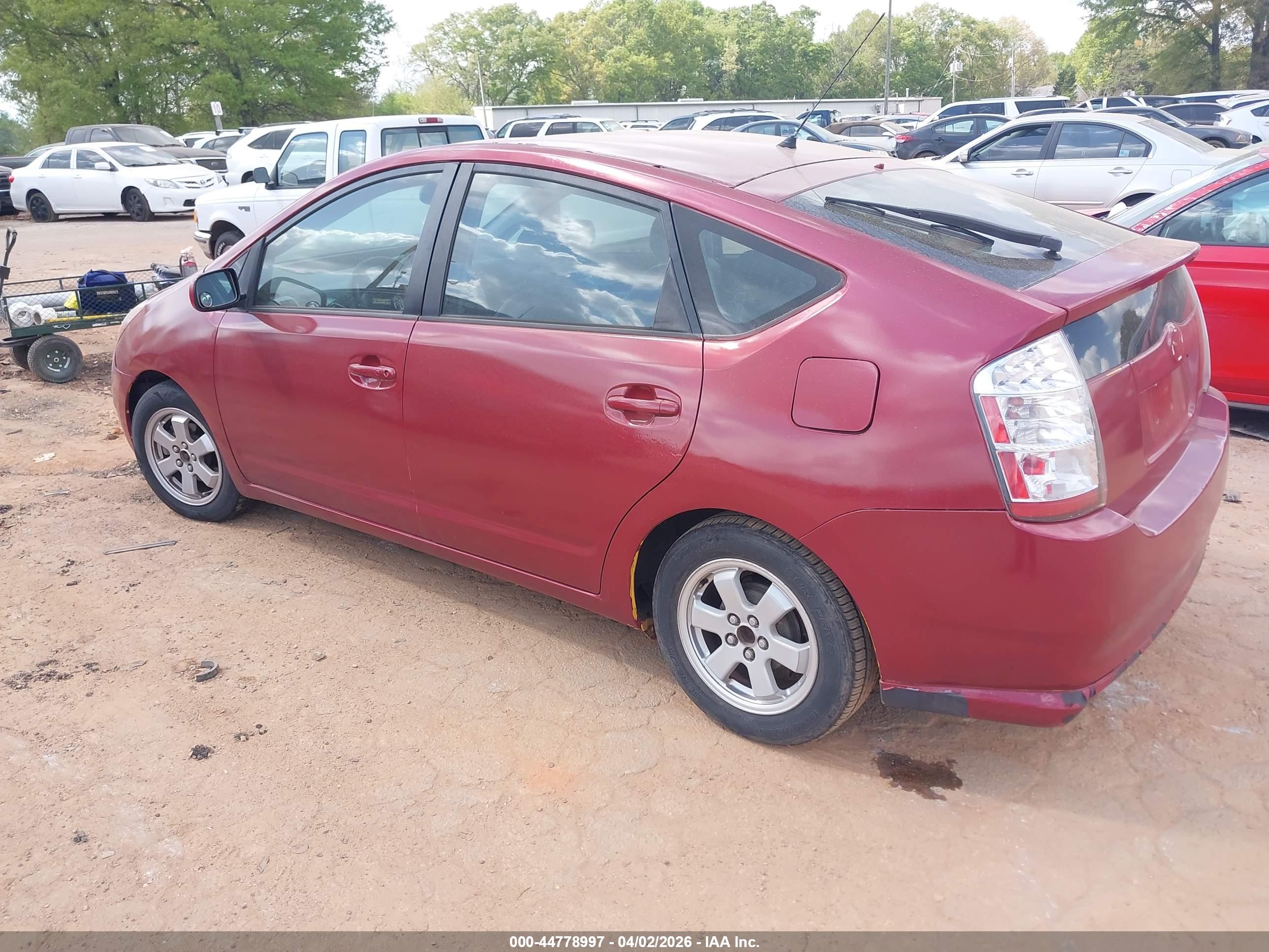 TOYOTA PRIUS image 3