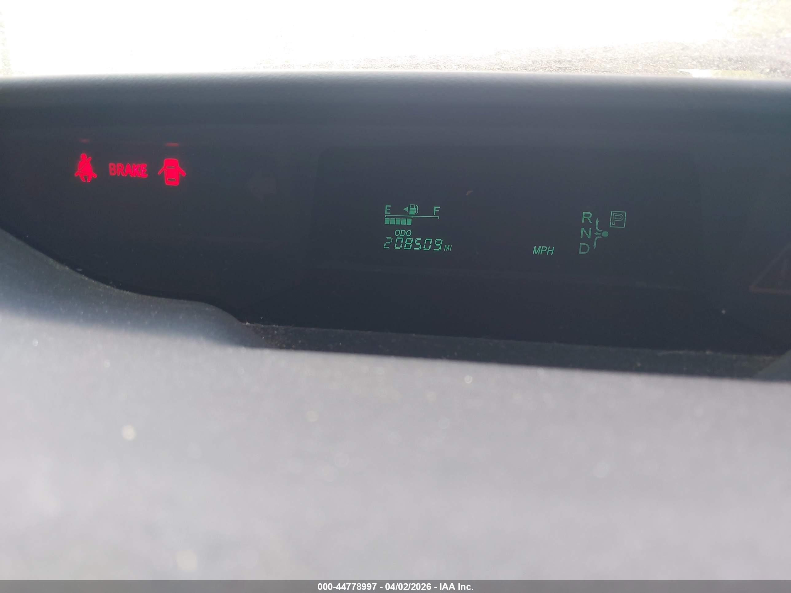 TOYOTA PRIUS image 7