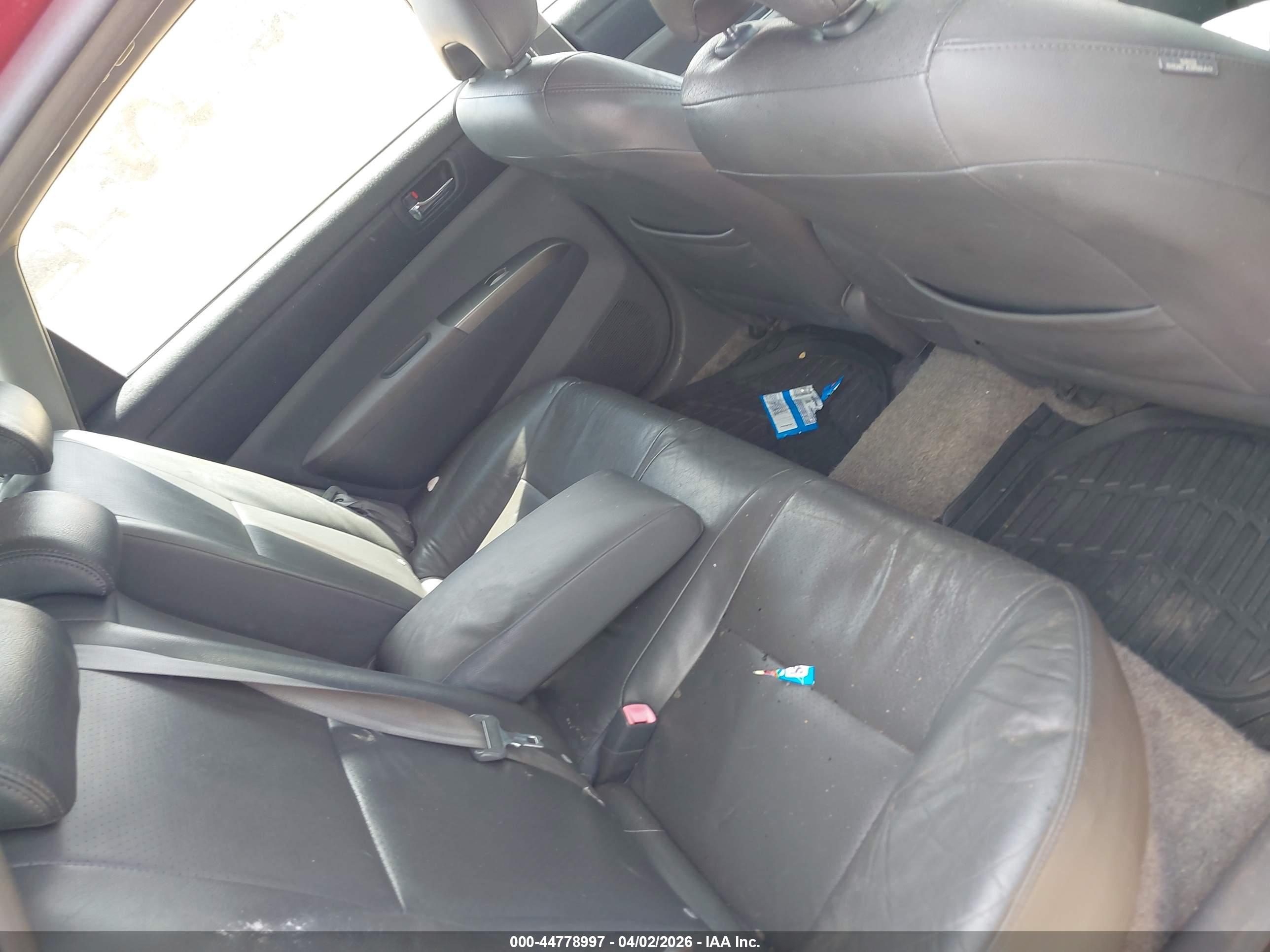 TOYOTA PRIUS image 8