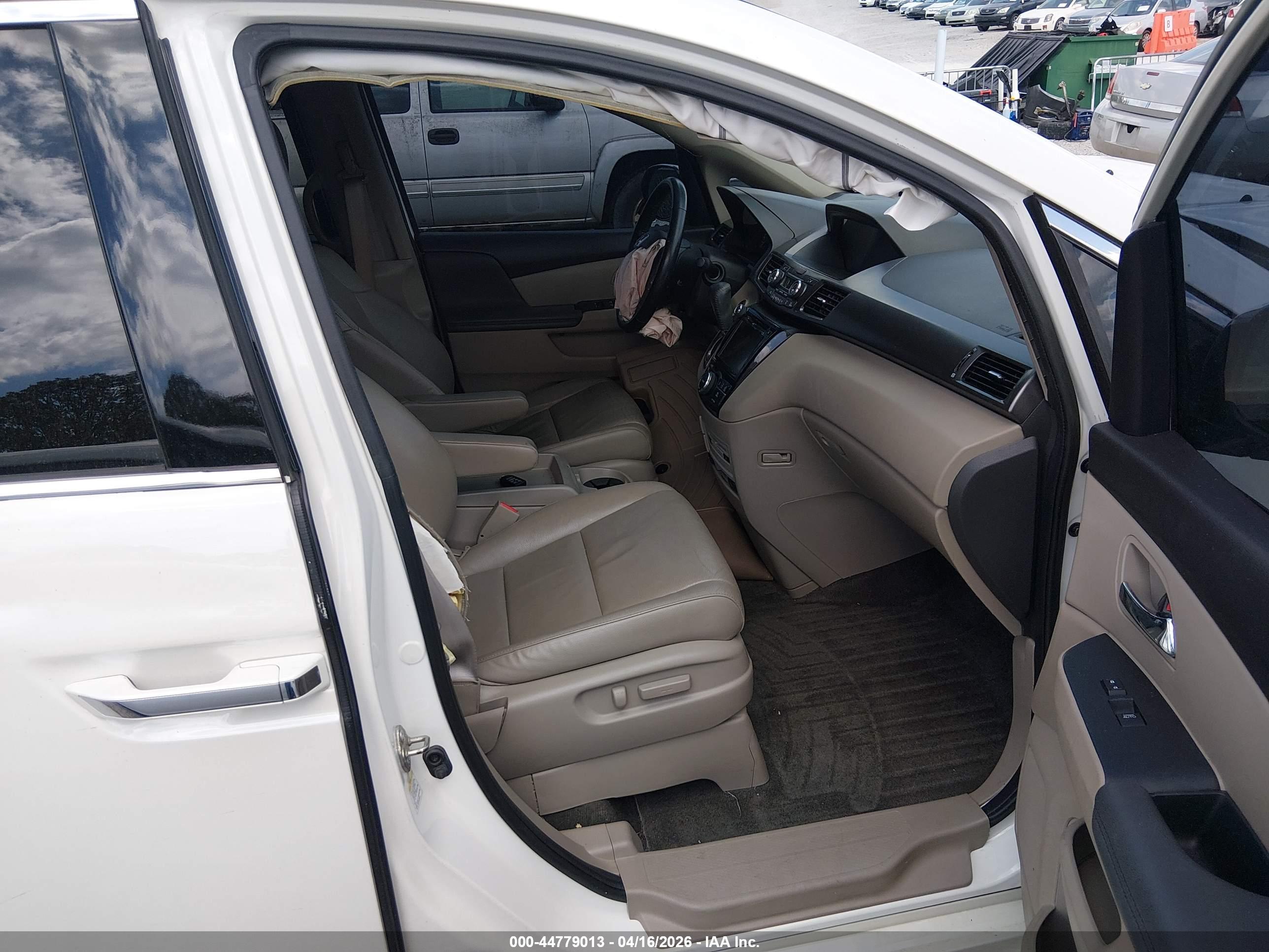 HONDA ODYSSEY image 5