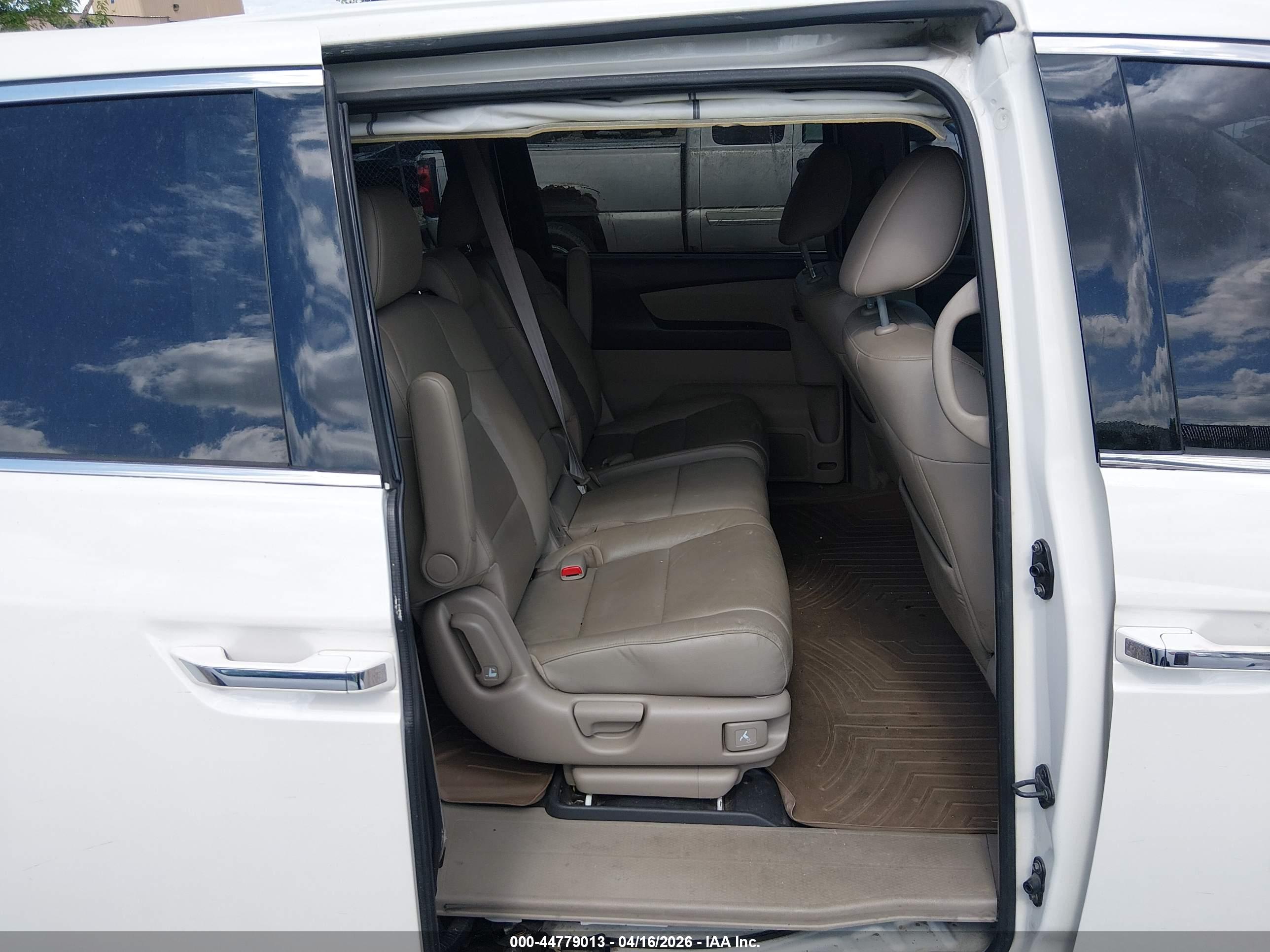 HONDA ODYSSEY image 8