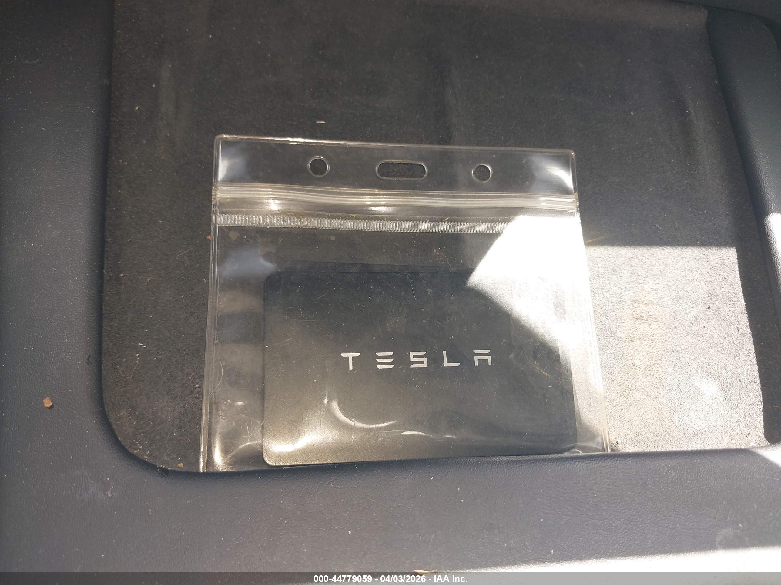 TESLA MODEL image 11