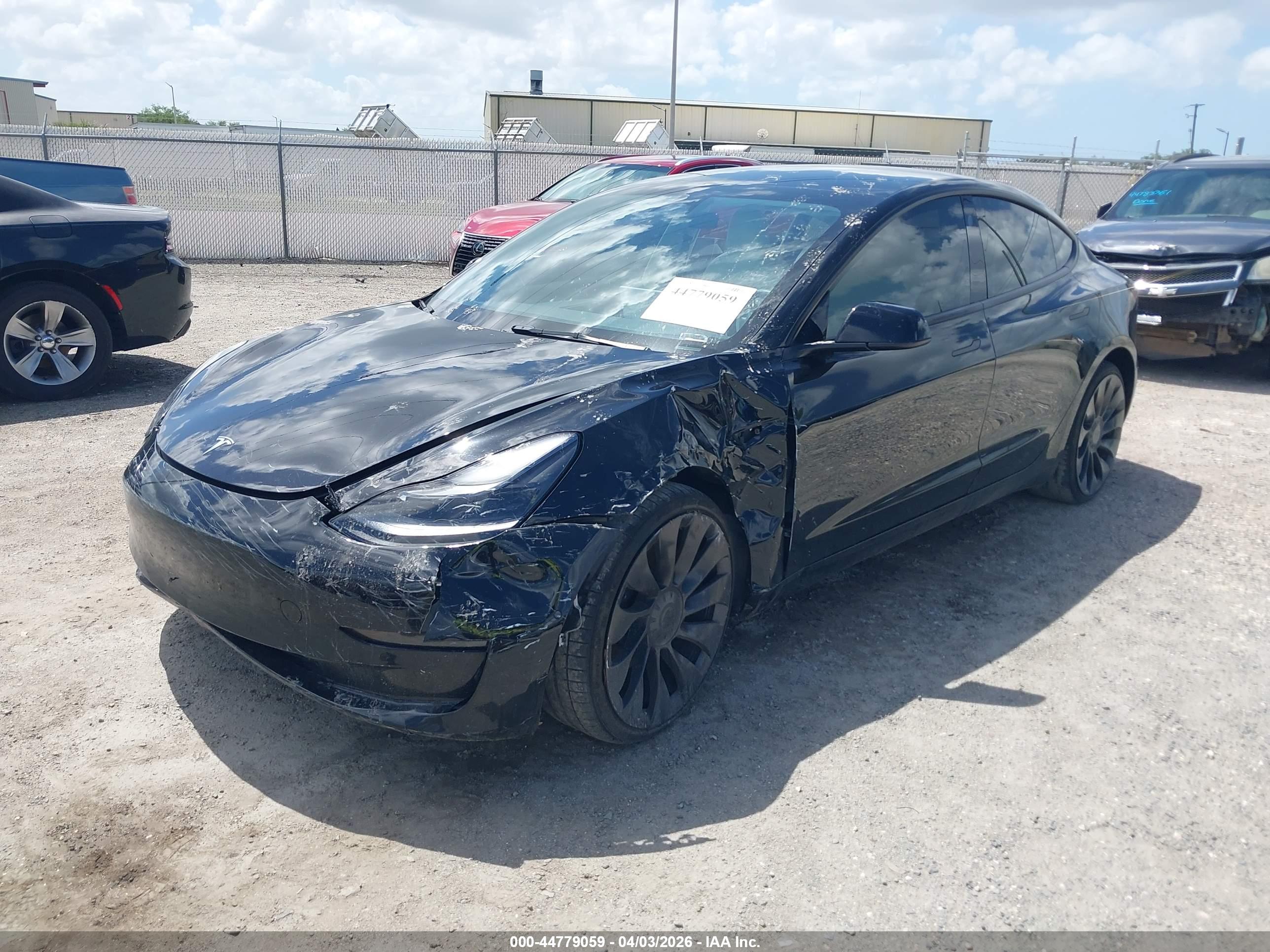 TESLA MODEL image 2