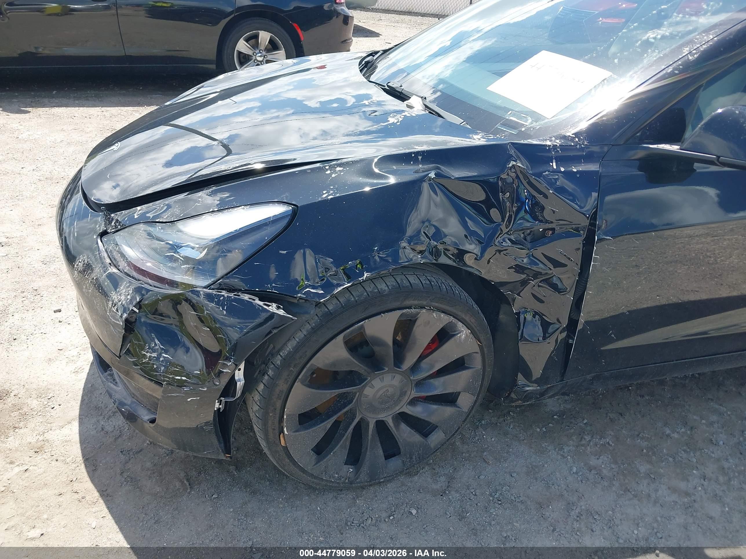 TESLA MODEL image 6