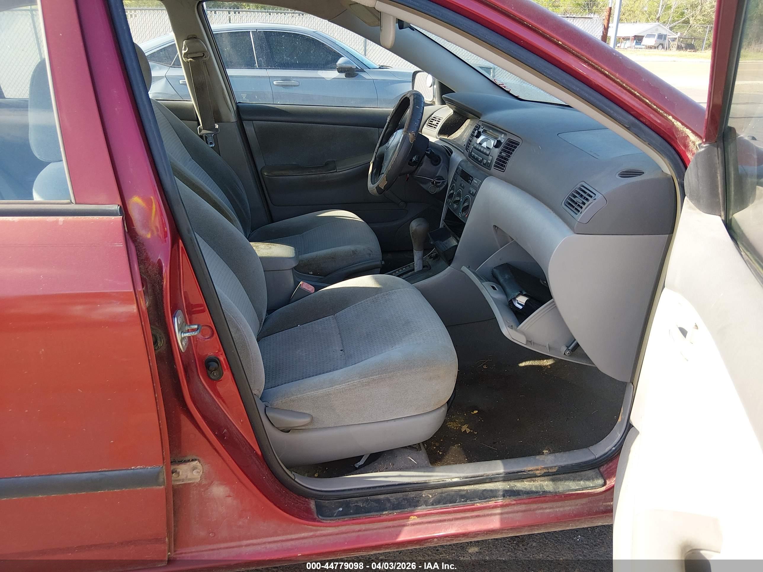TOYOTA COROLLA image 5