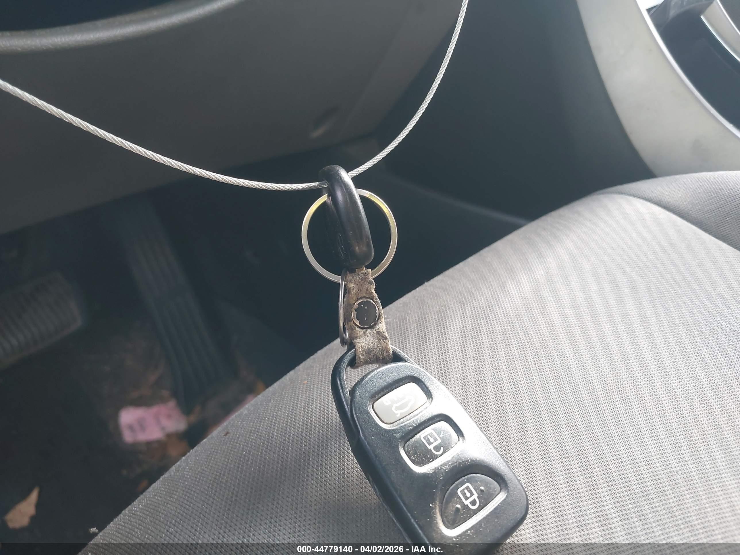 HYUNDAI ELANTRA image 11