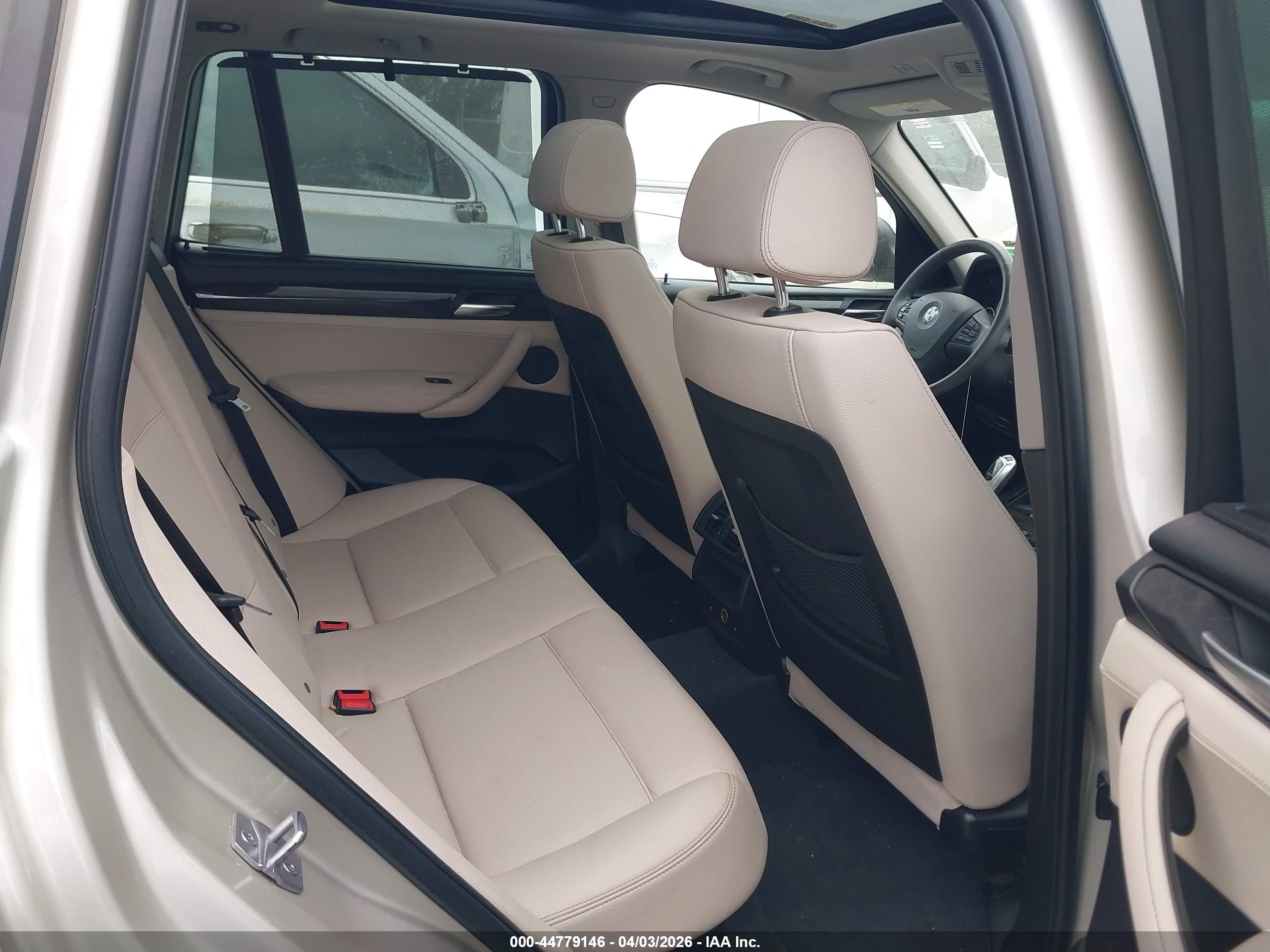 BMW X3 image 8