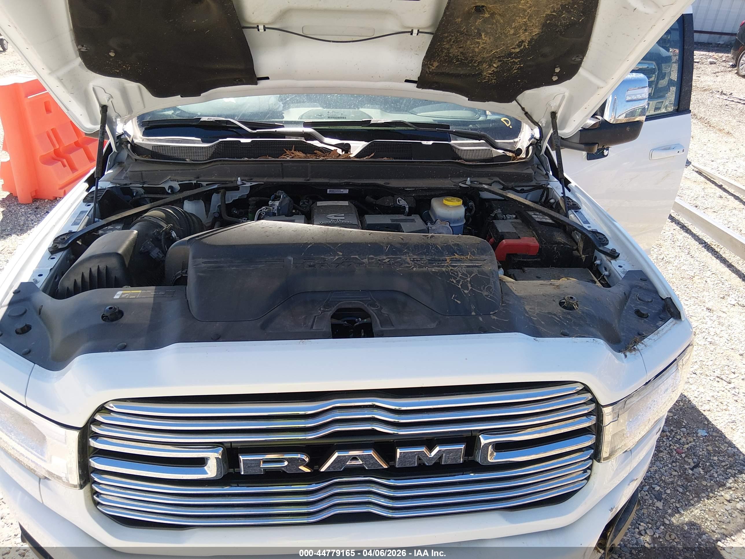 RAM 2500 image 10