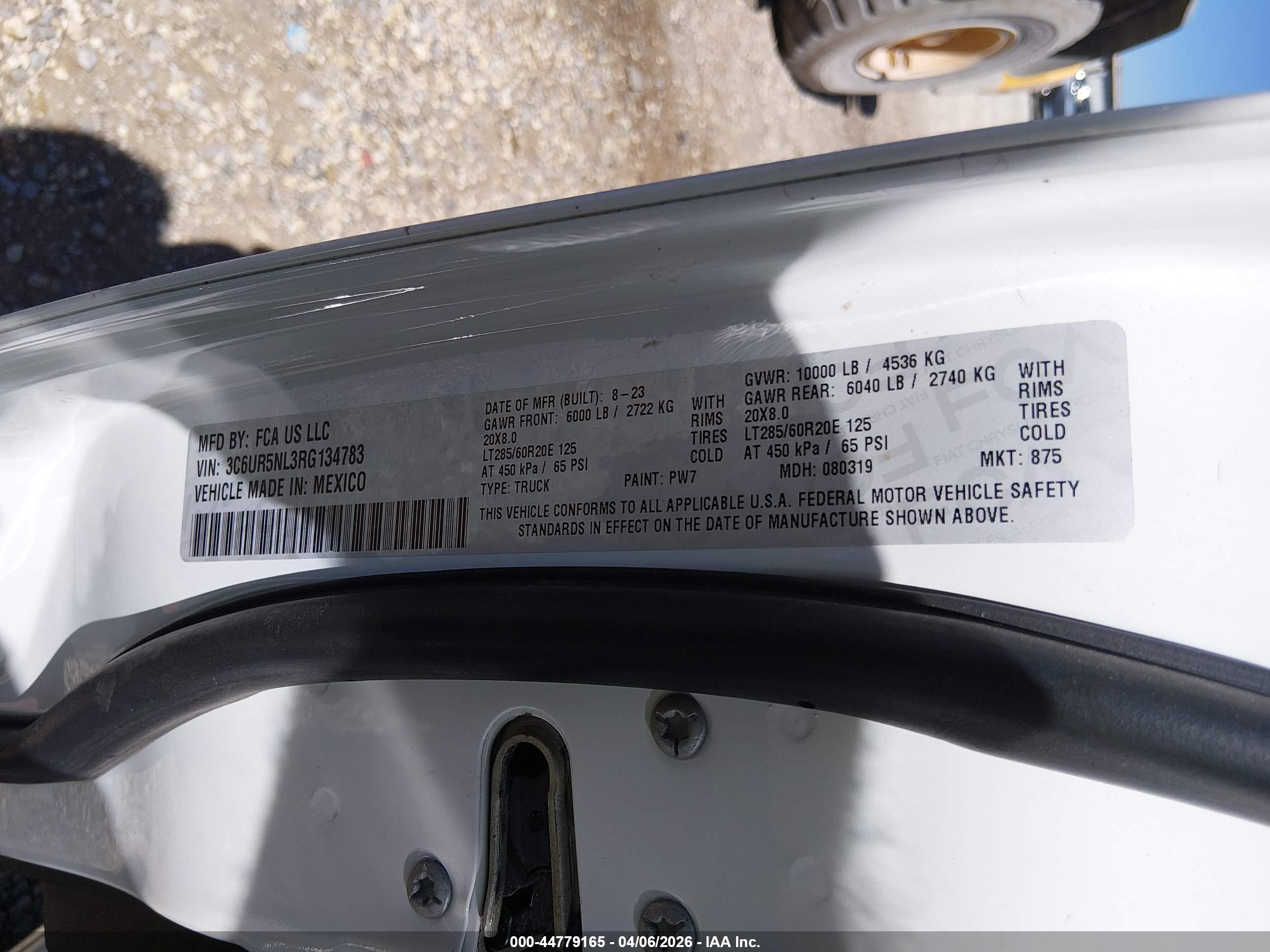 RAM 2500 image 9