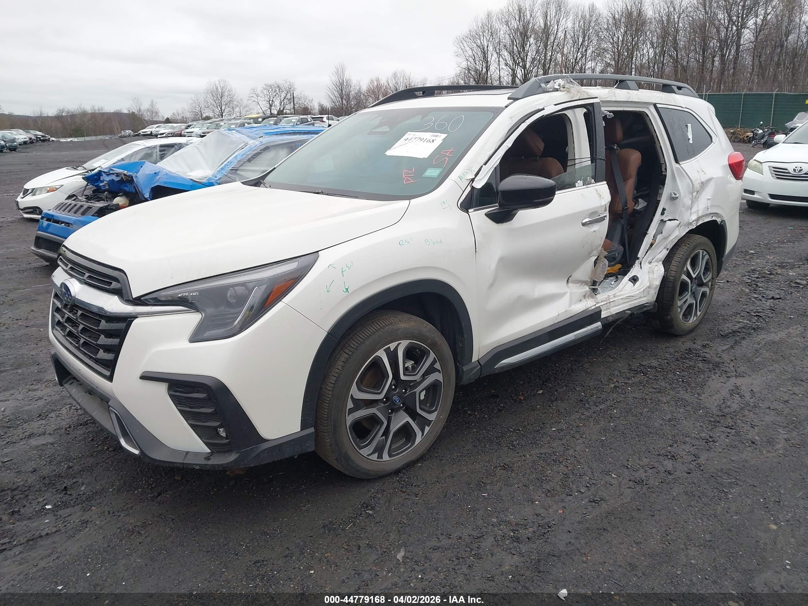 SUBARU ASCENT image 2