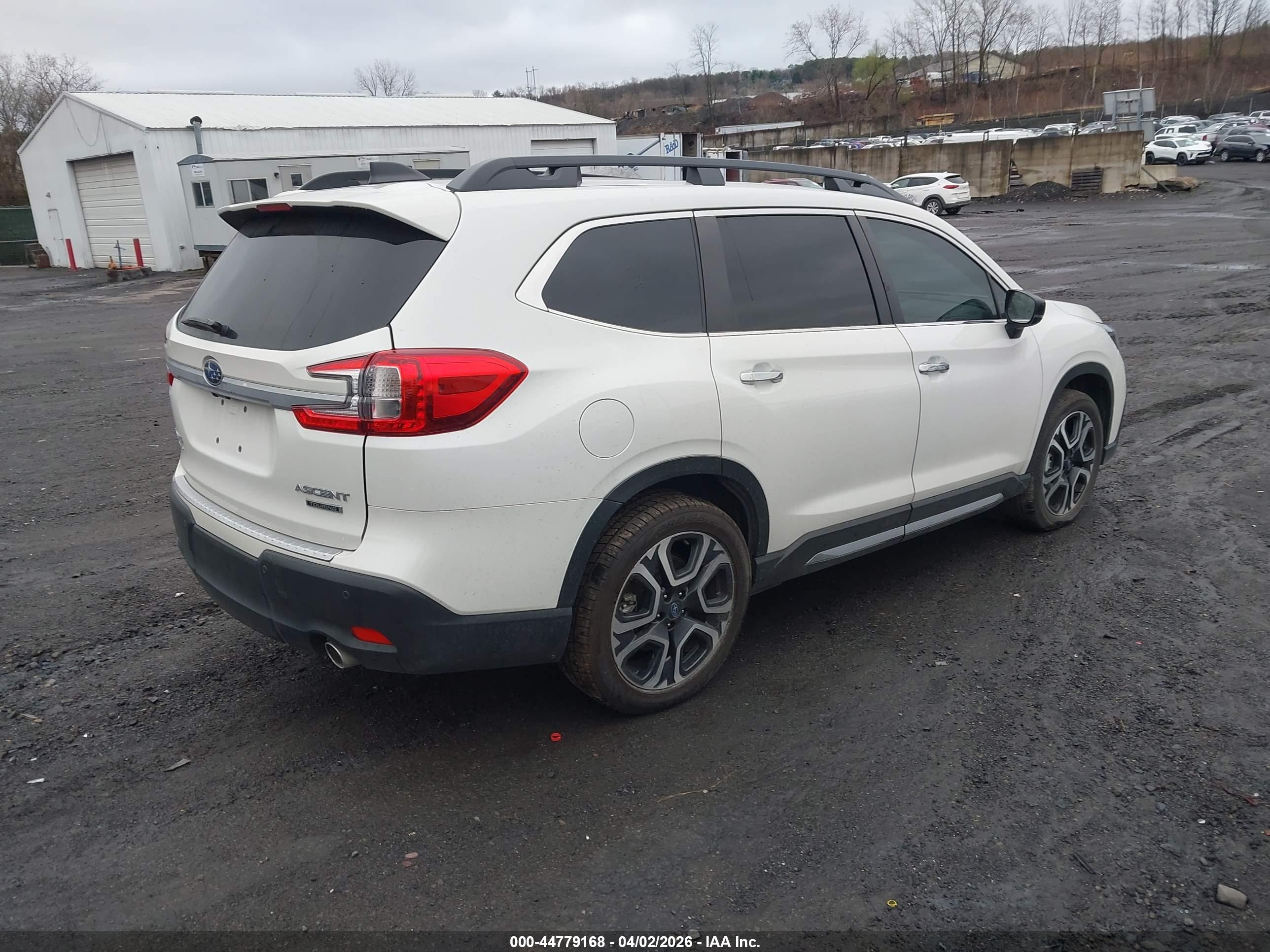 SUBARU ASCENT image 4