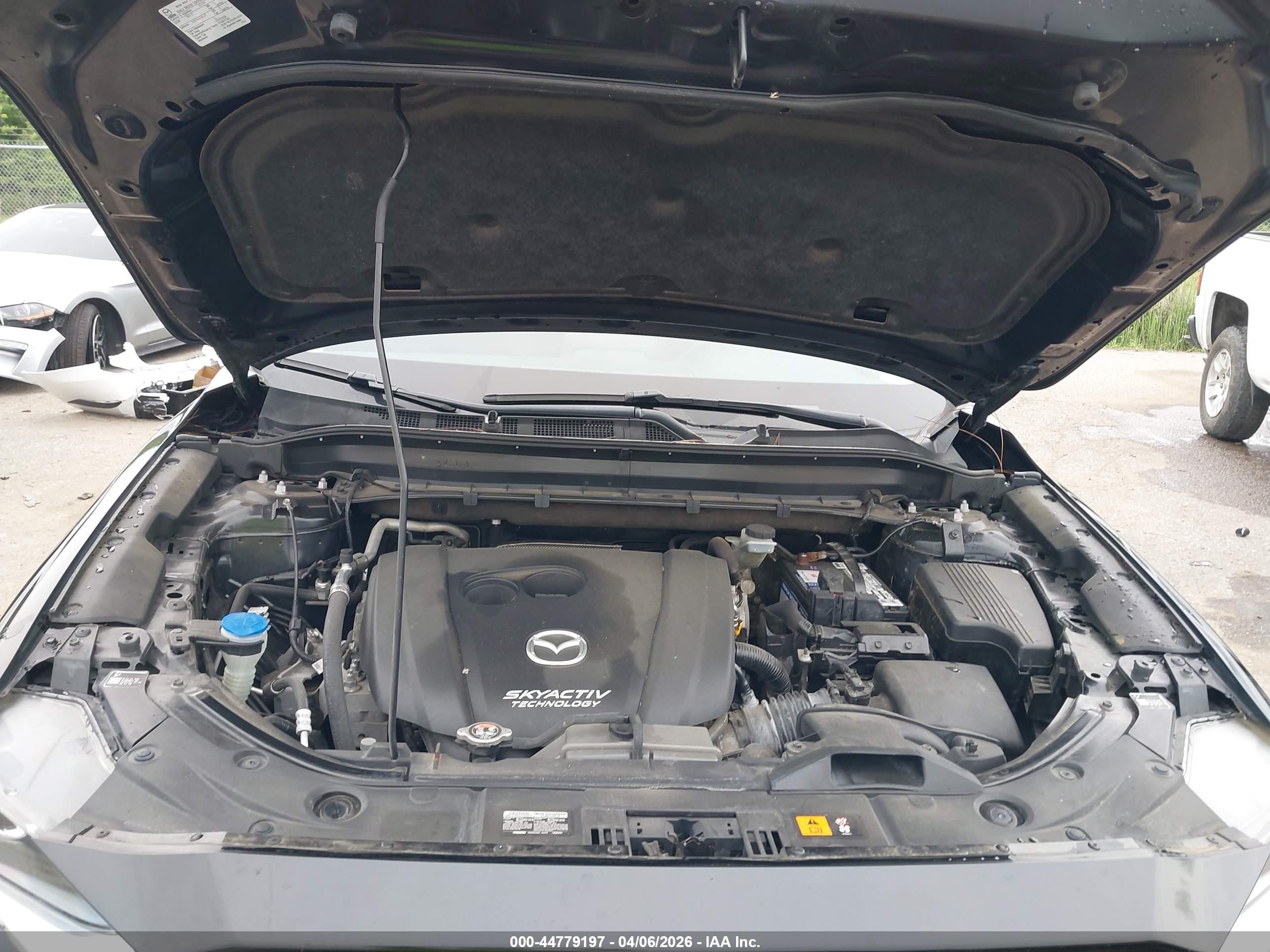 MAZDA CX-5 image 10