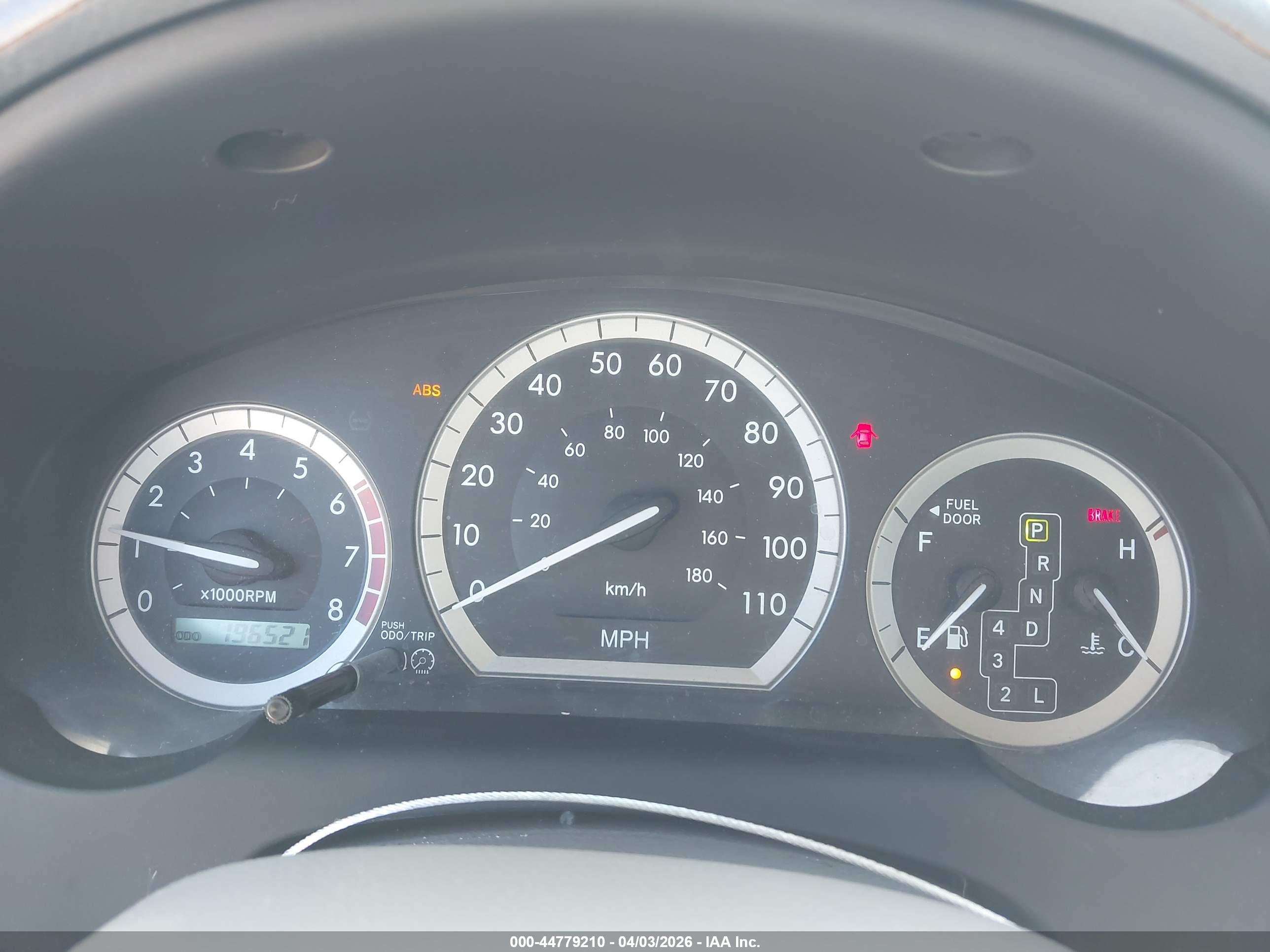 TOYOTA SIENNA image 7