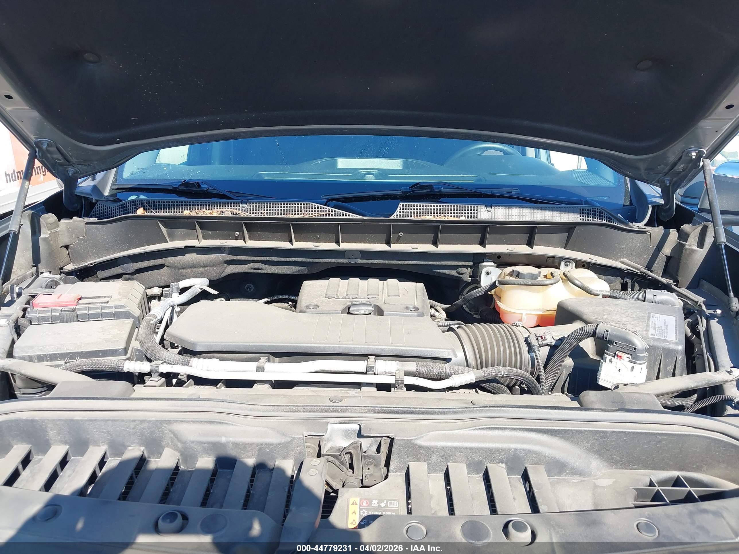 CHEVROLET SILVERADO image 10