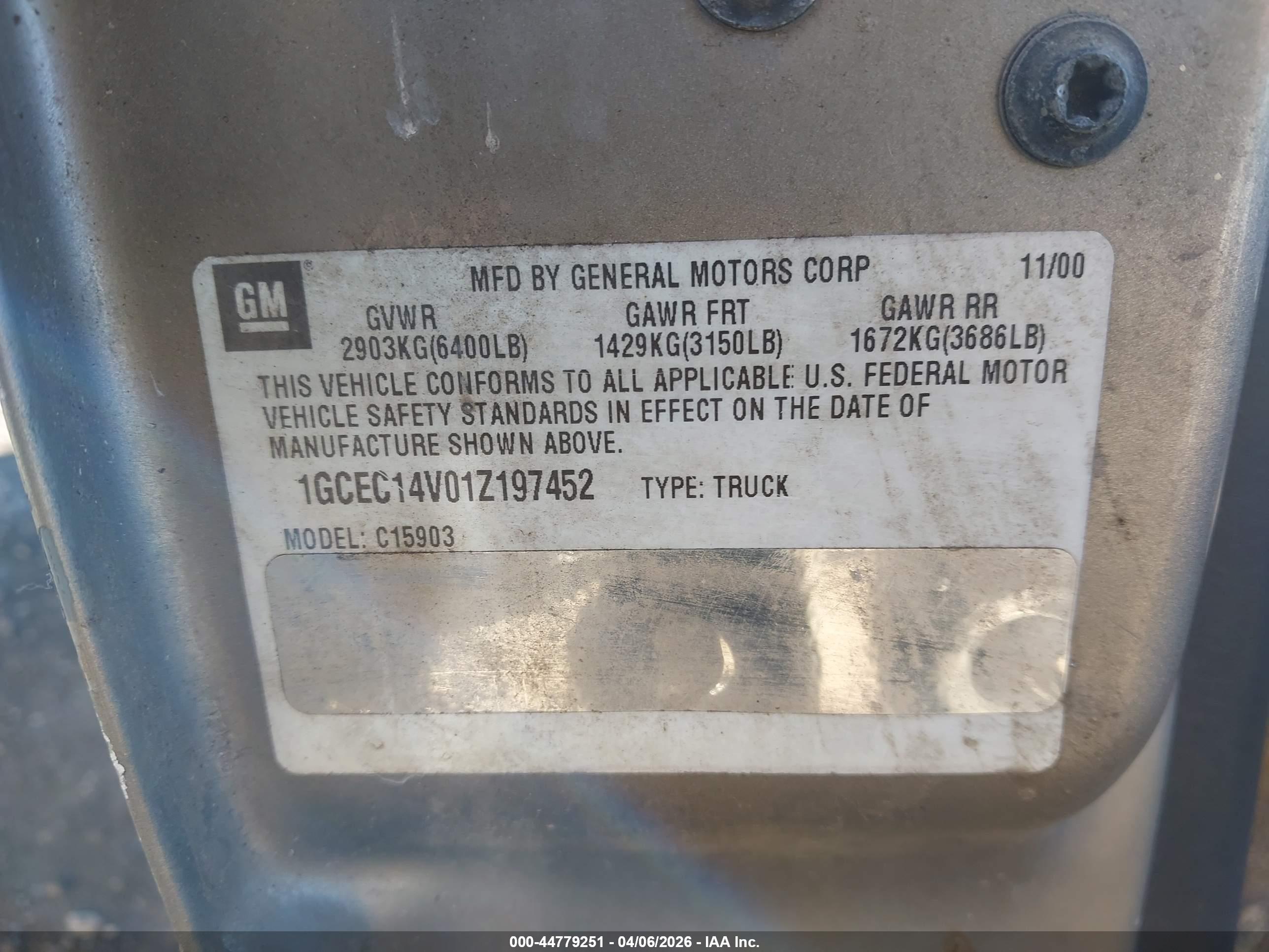 CHEVROLET SILVERADO image 9