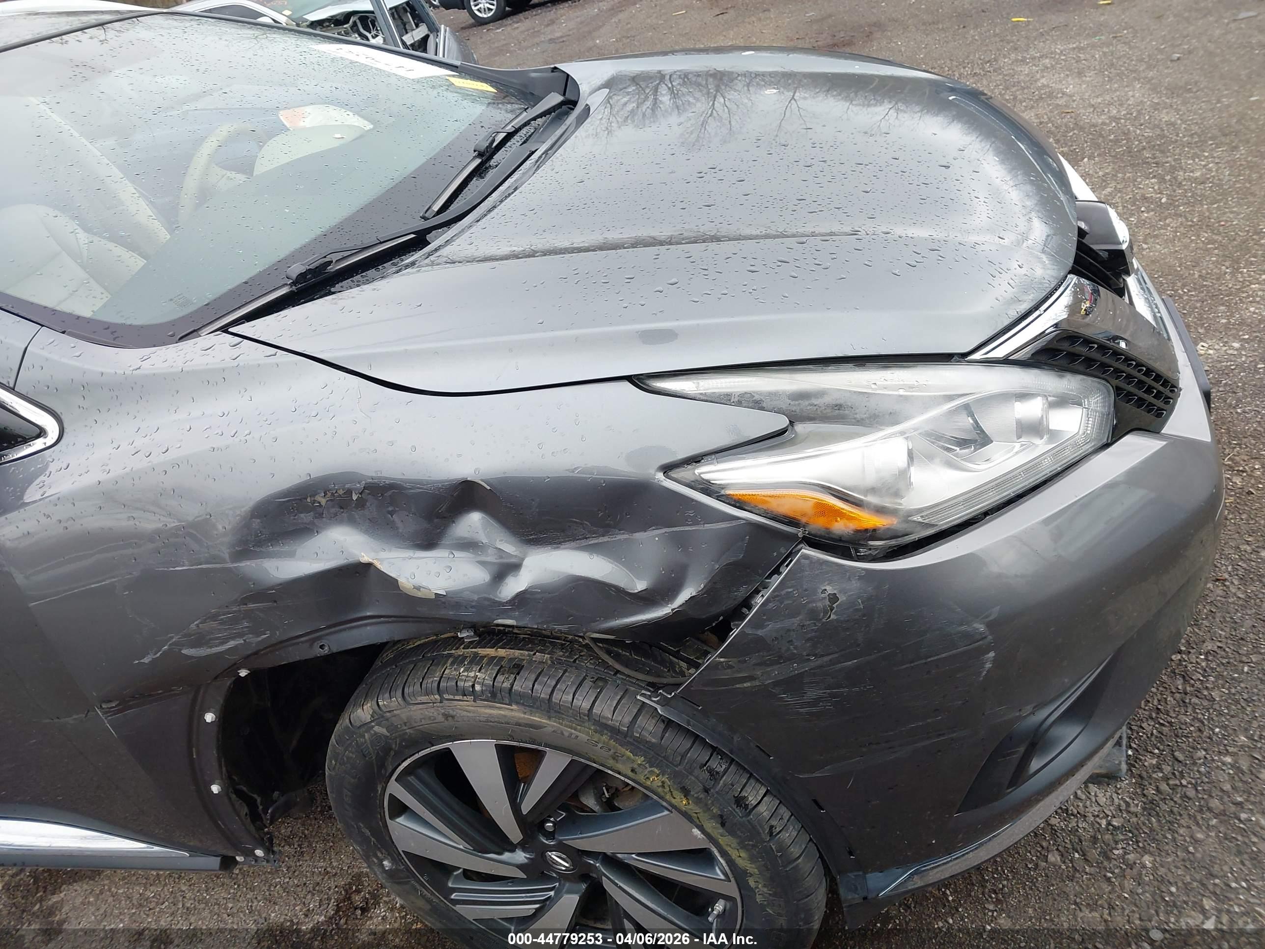 NISSAN MURANO image 6