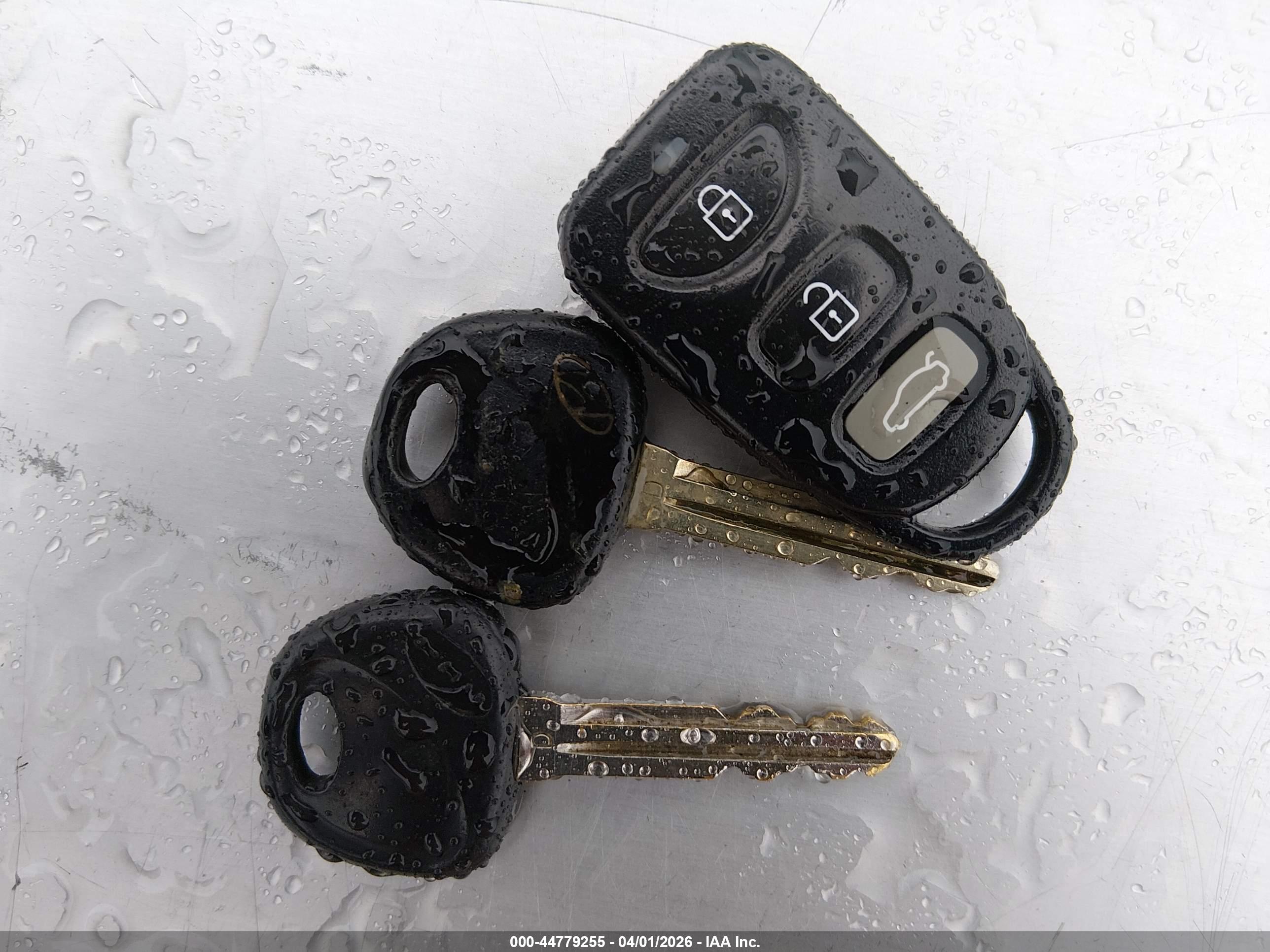 HYUNDAI ELANTRA image 11