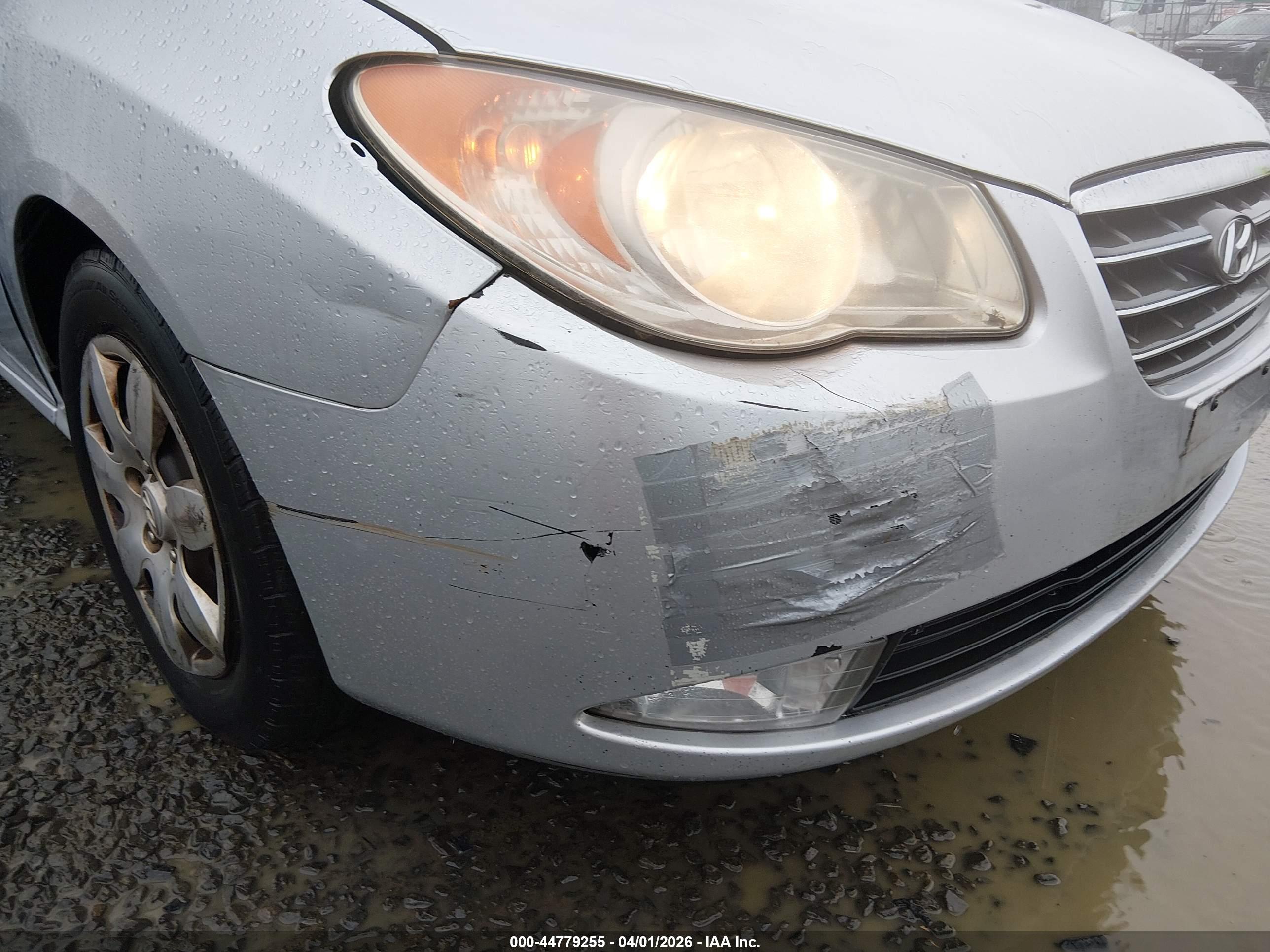 HYUNDAI ELANTRA image 6