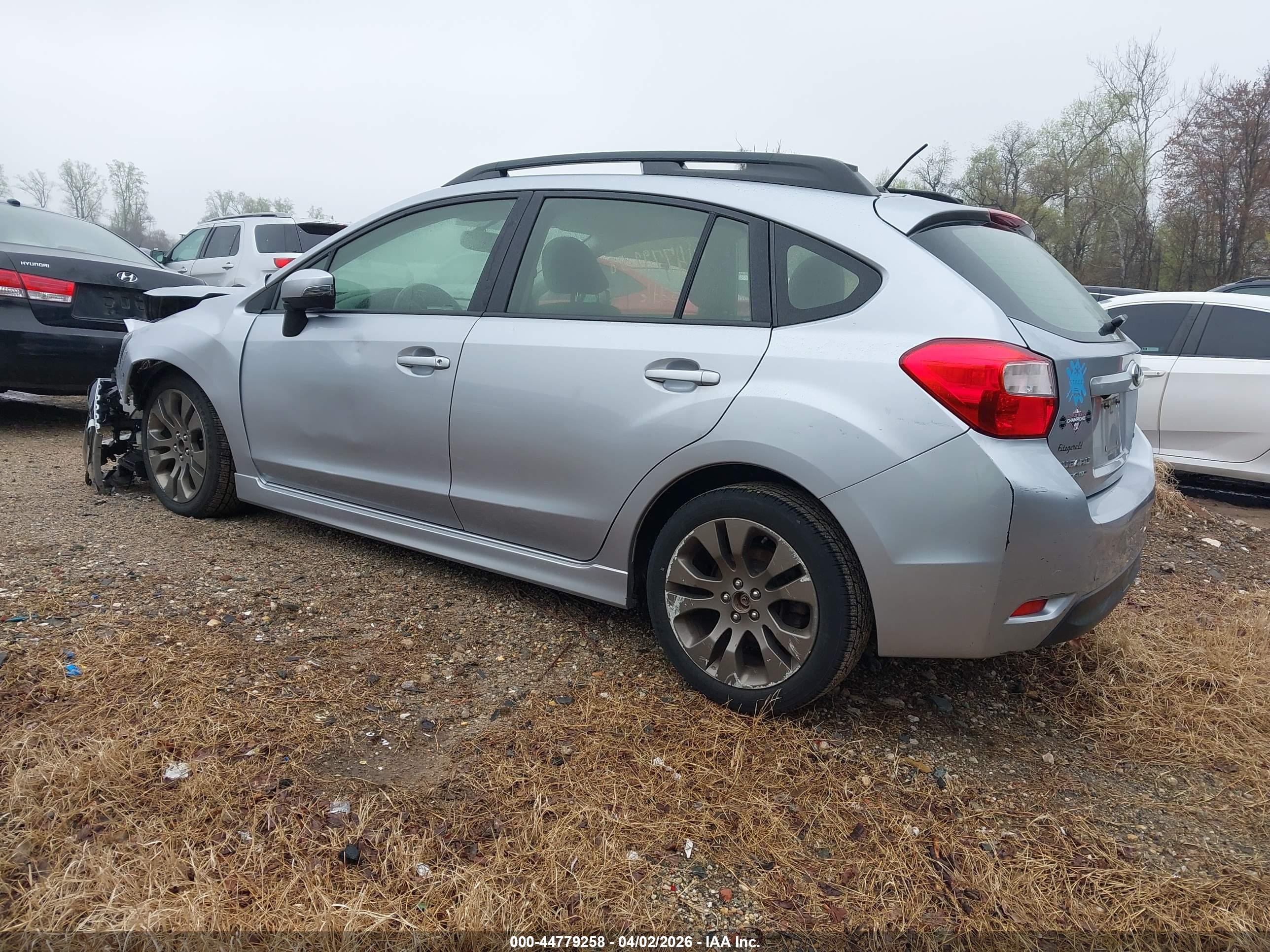 SUBARU IMPREZA image 3
