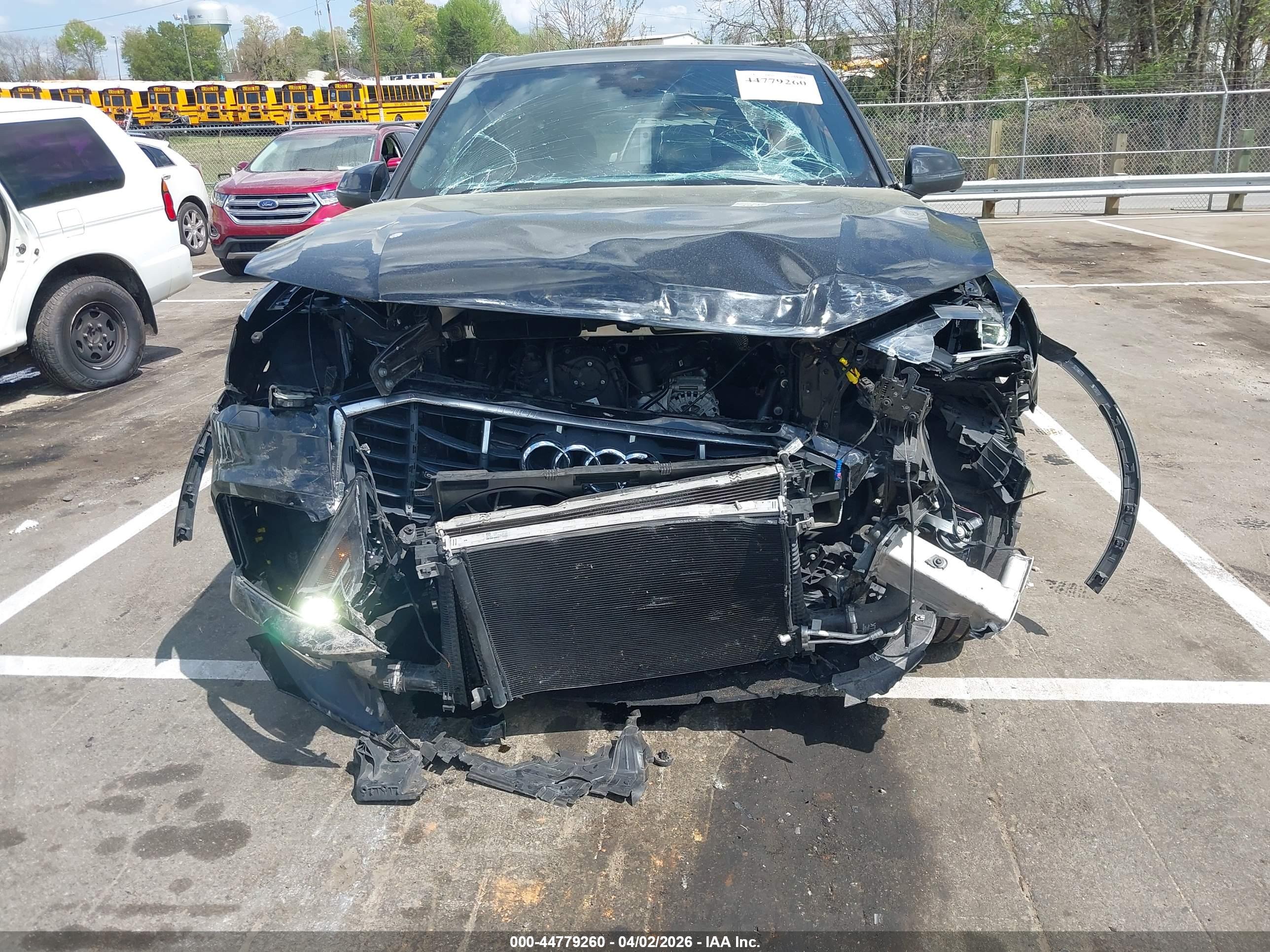 AUDI Q7 image 6