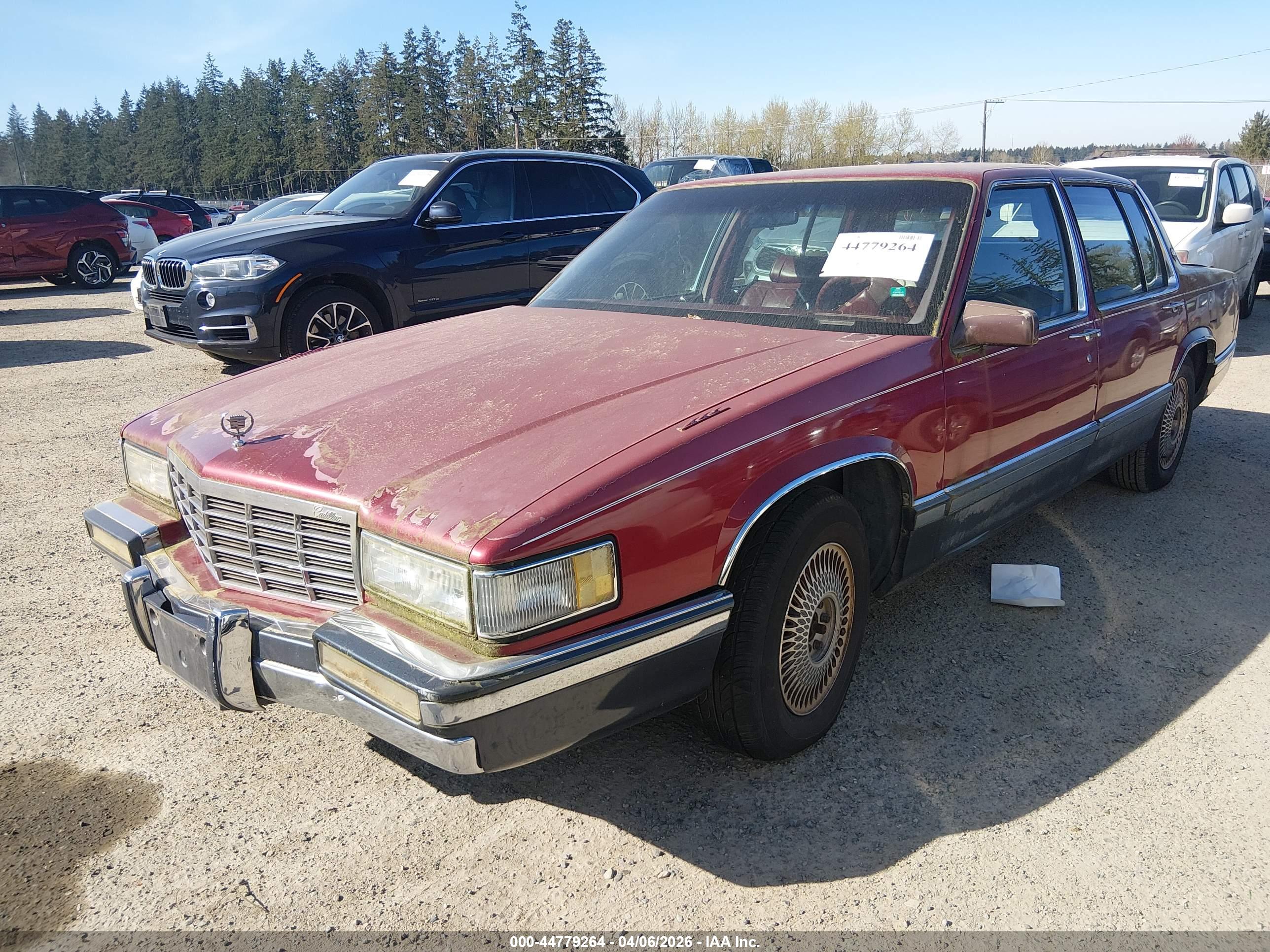 CADILLAC DEVILLE image 2