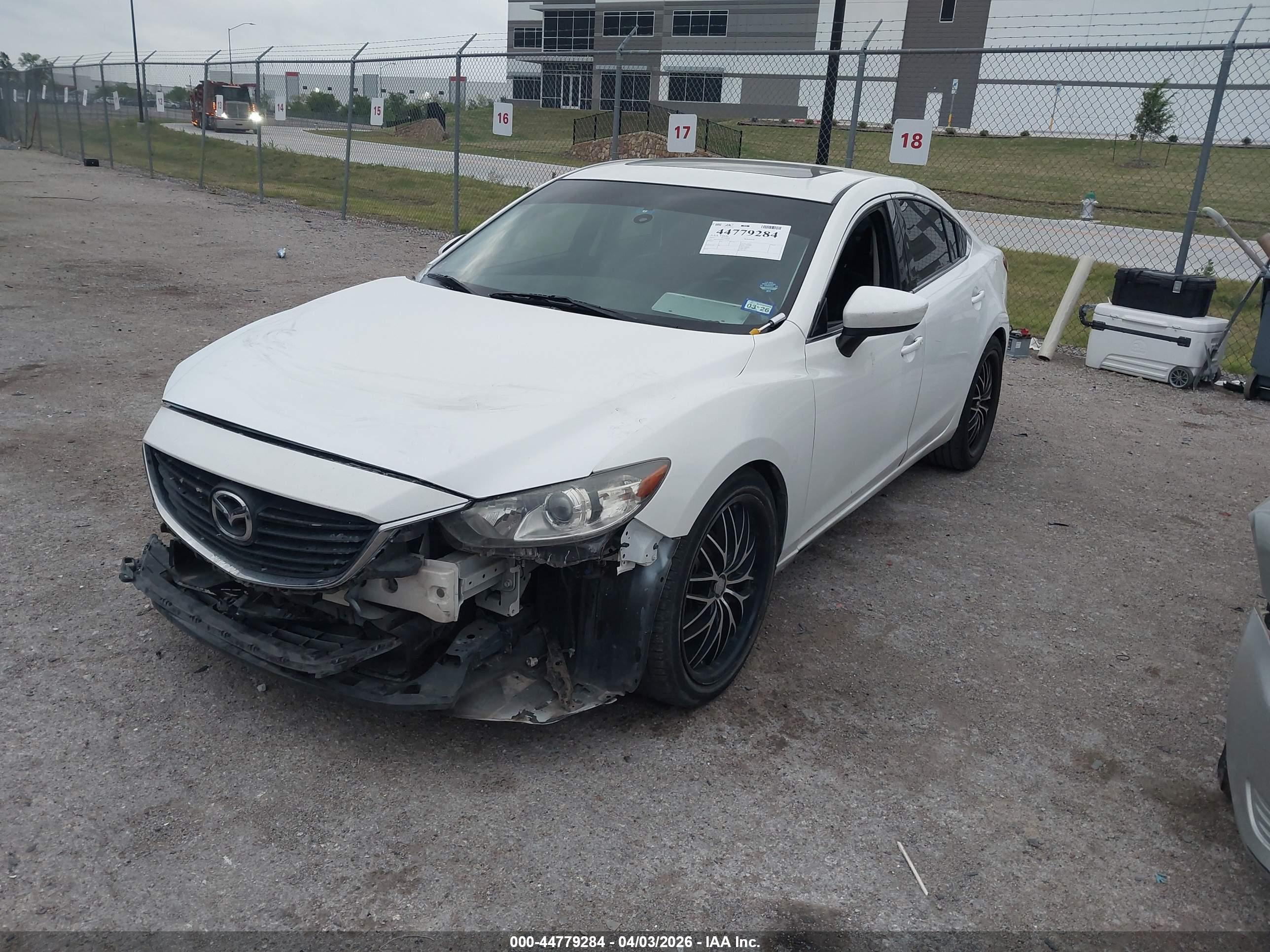 MAZDA MAZDA6 image 2
