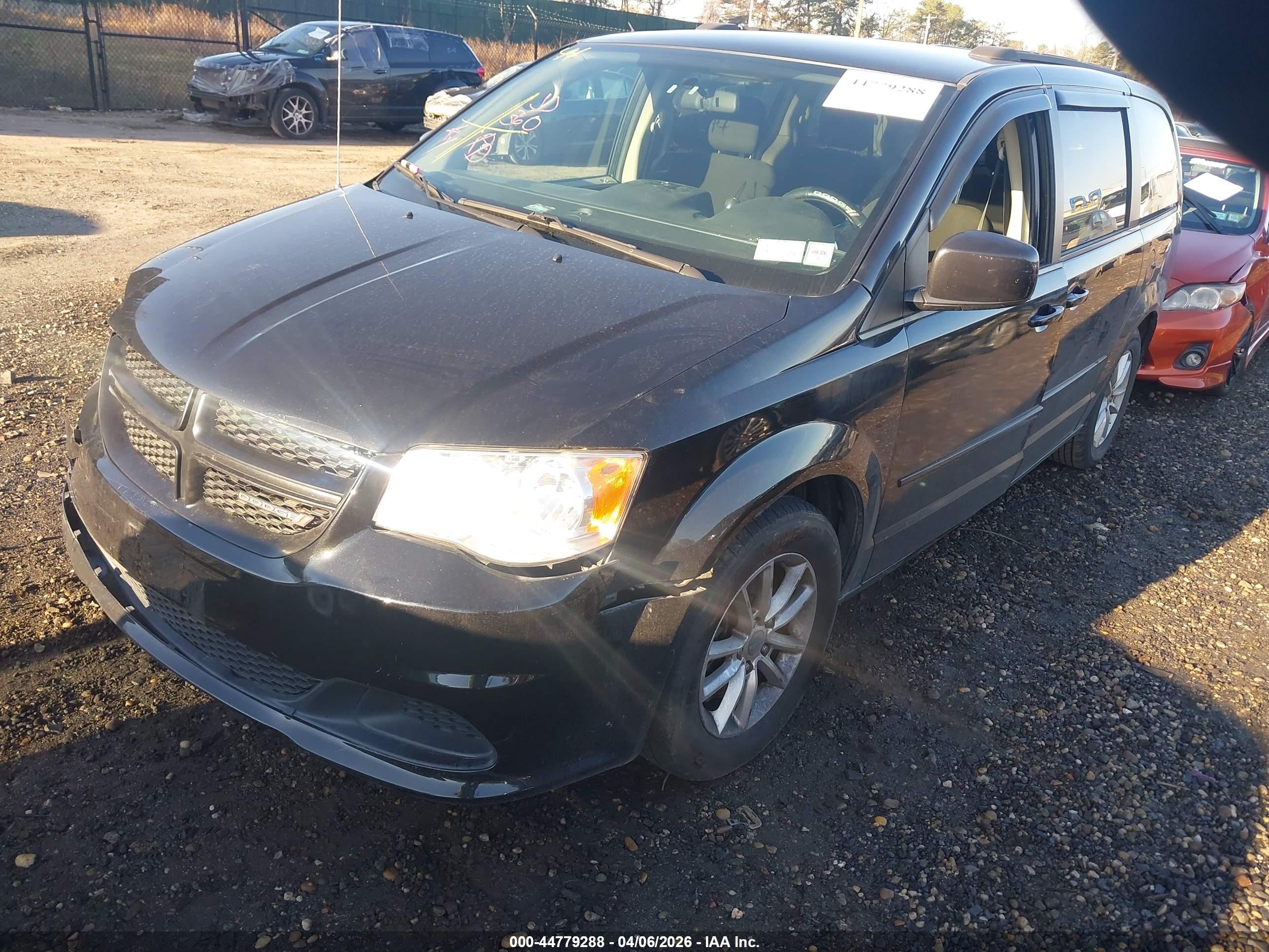 DODGE GRAND image 2