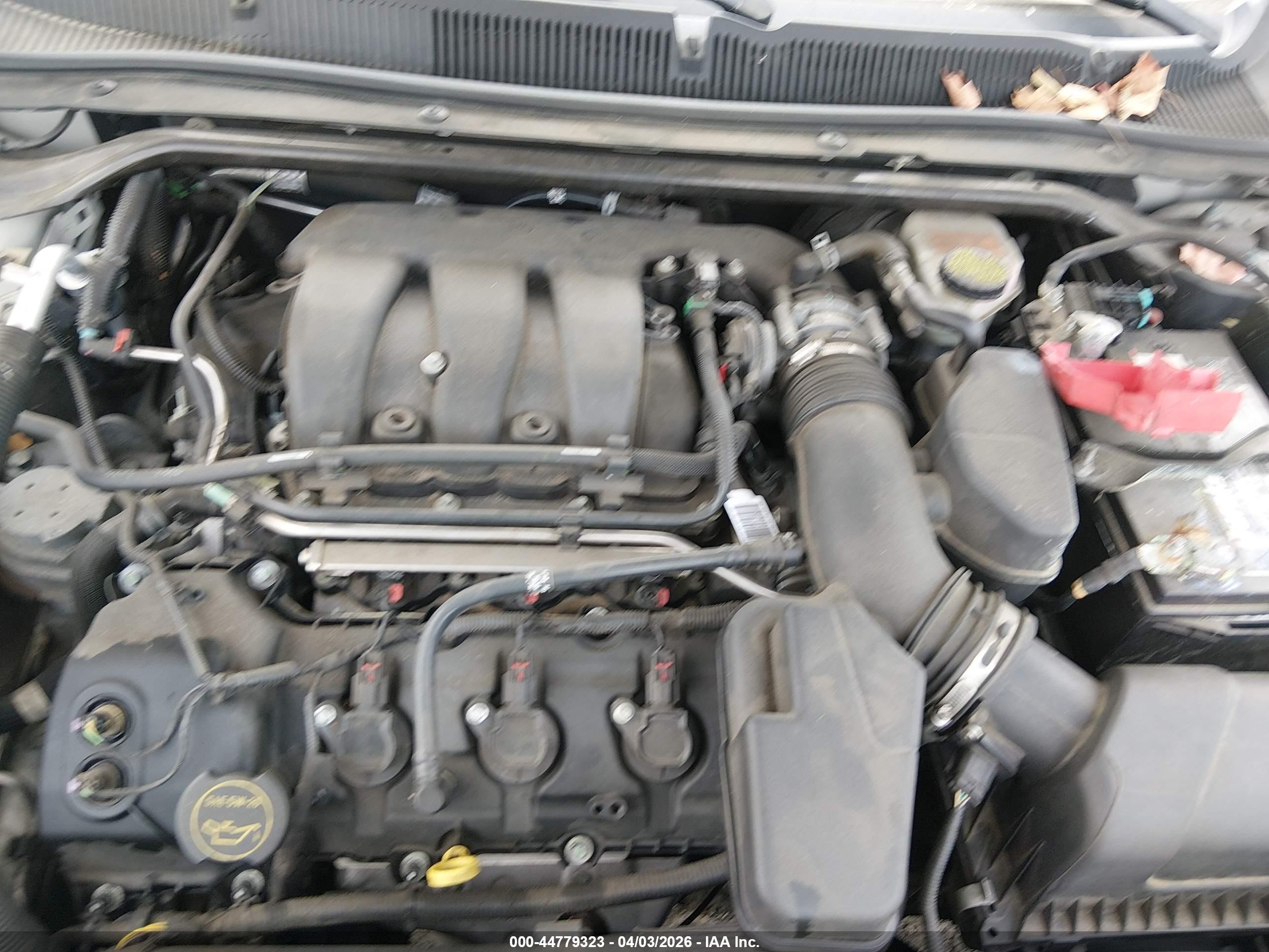 FORD TAURUS image 6