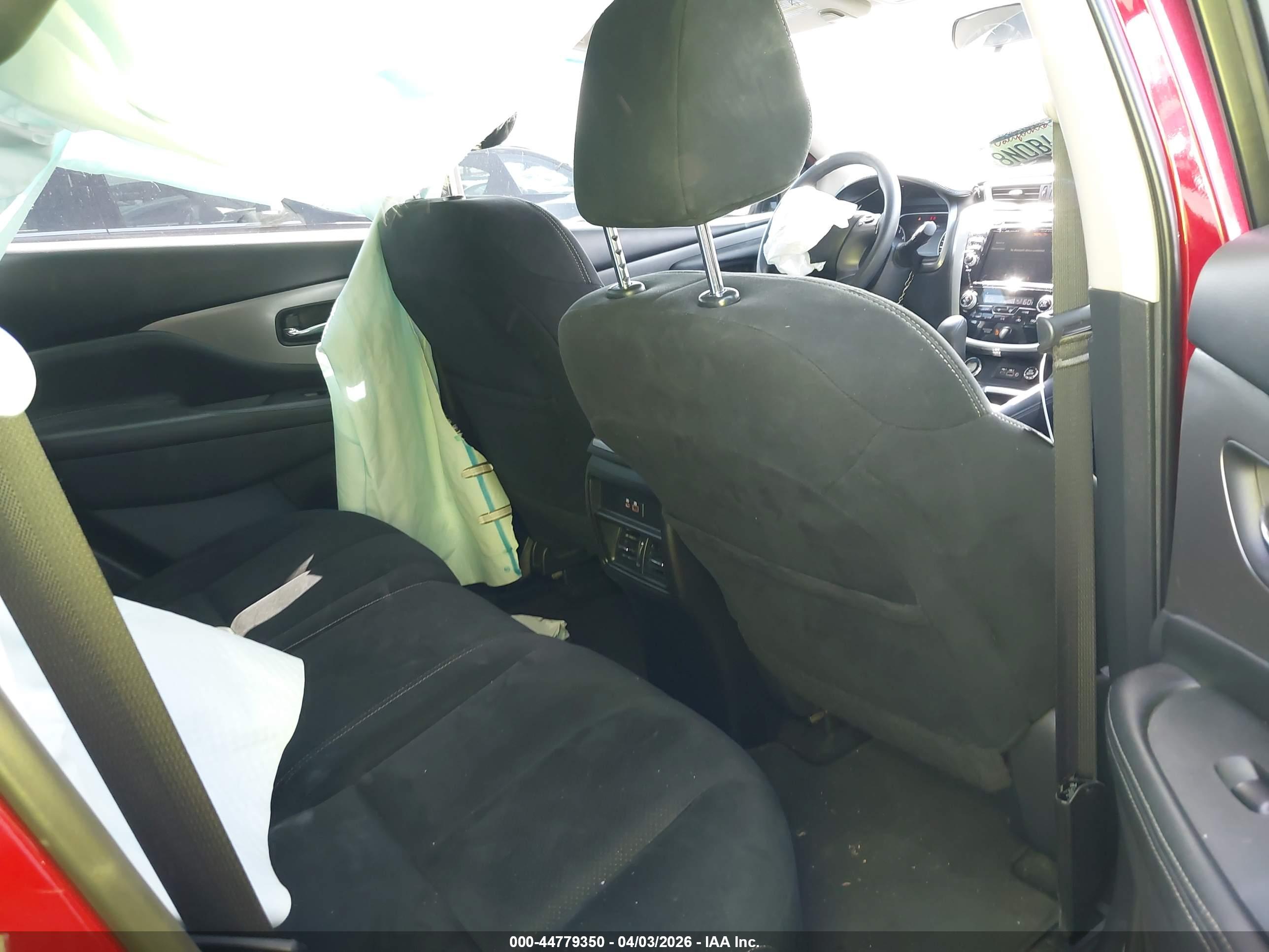 NISSAN MURANO image 8