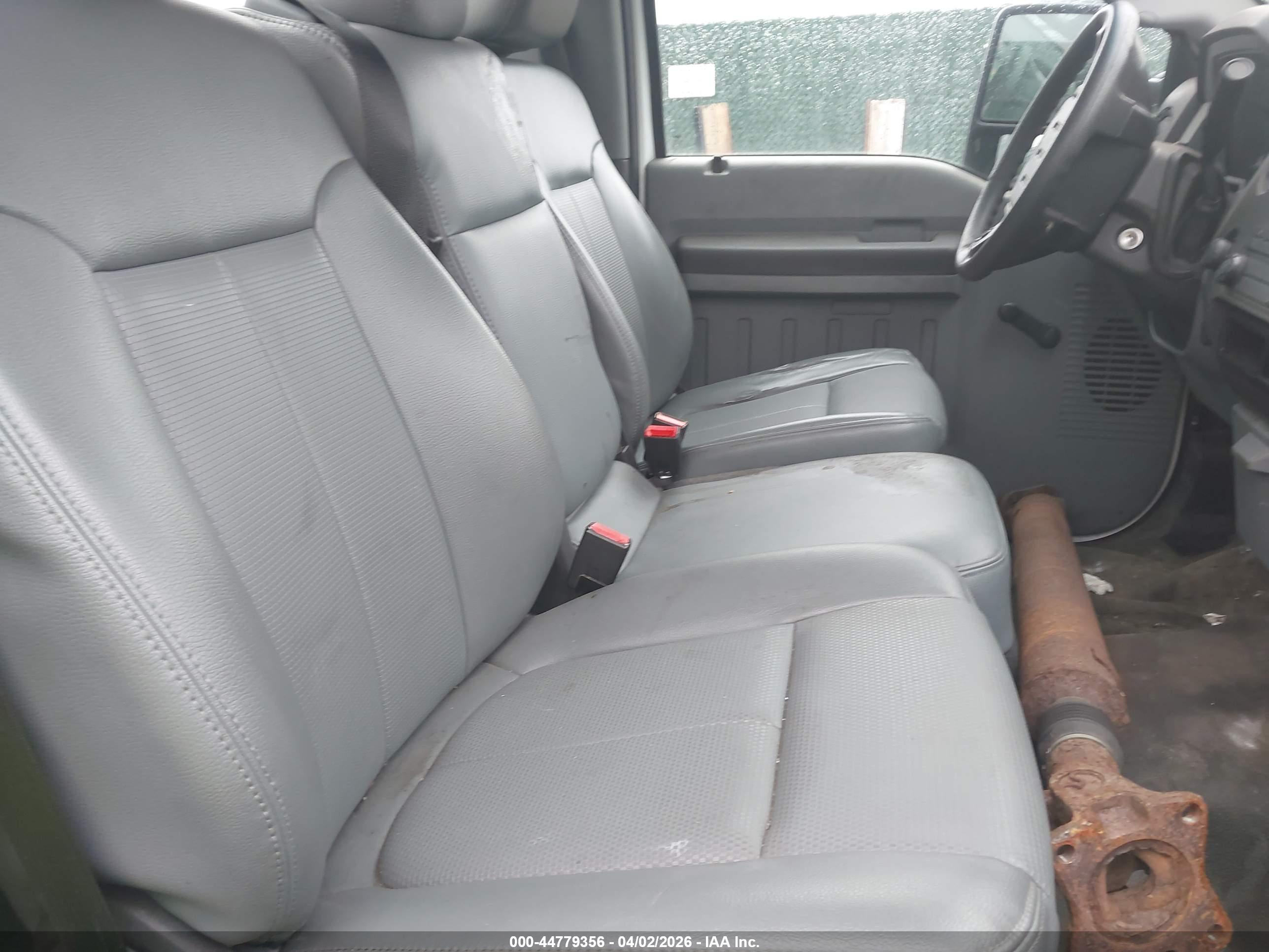 FORD F-250 image 8