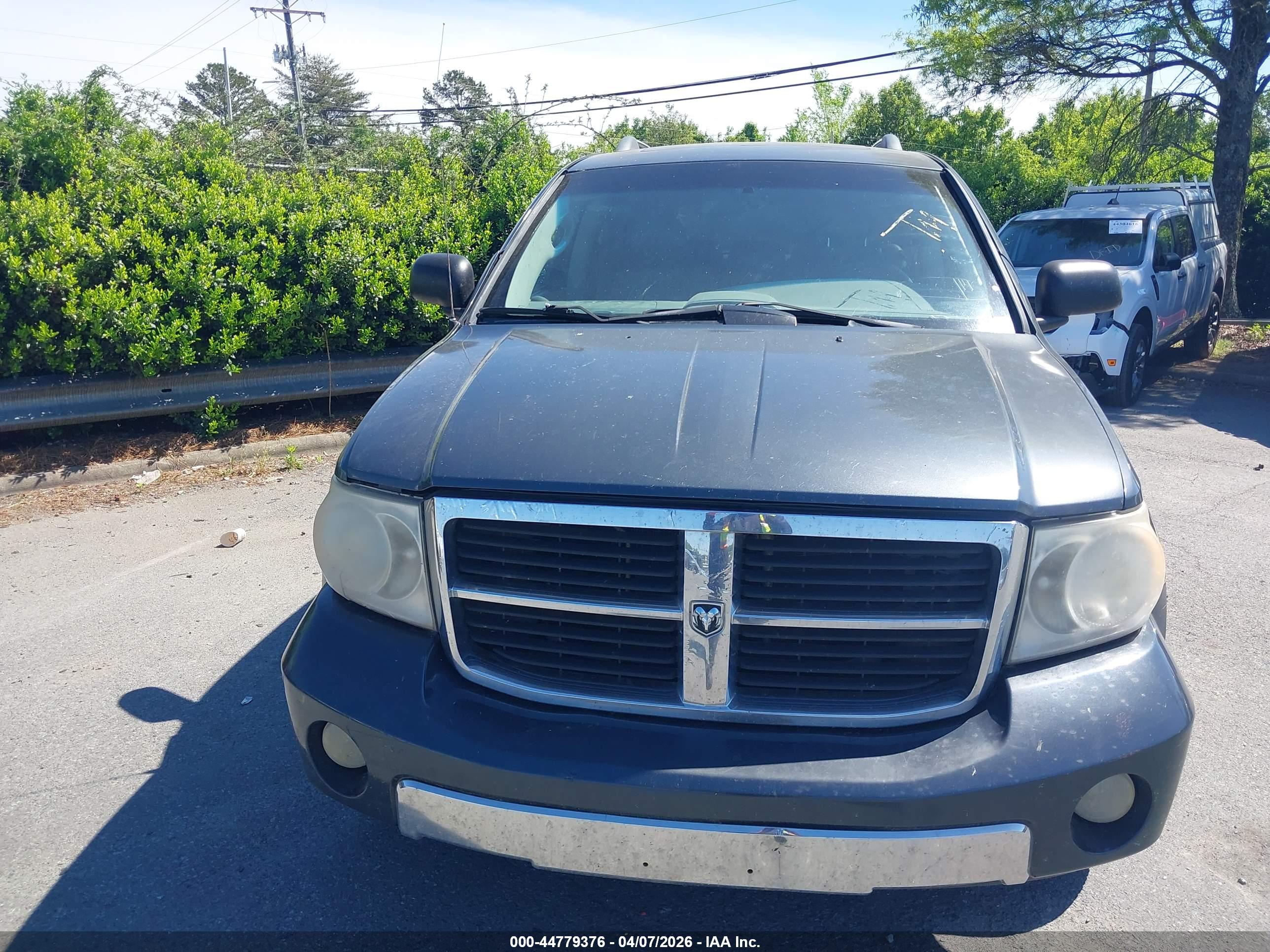 DODGE DURANGO image 6