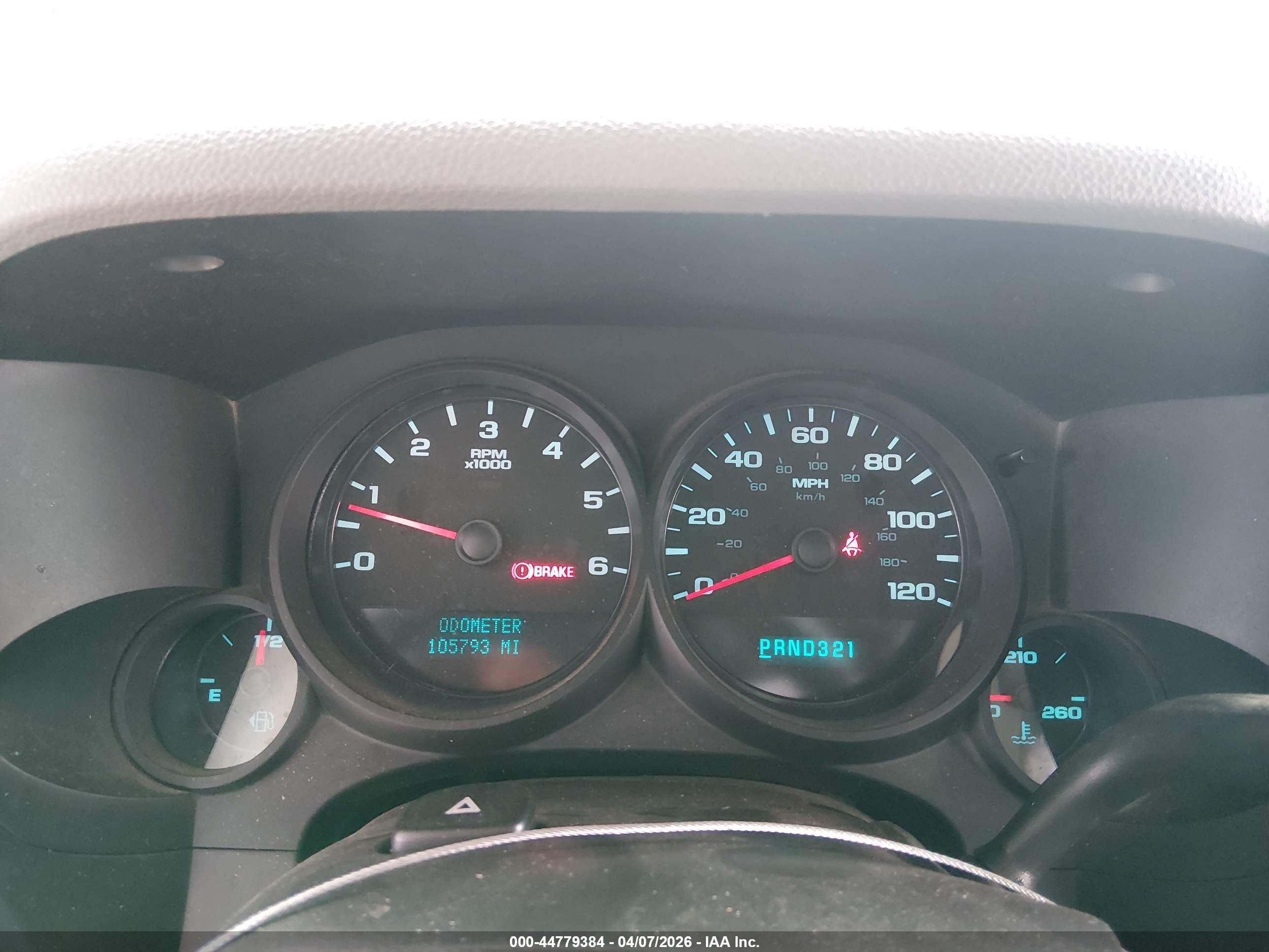 CHEVROLET SILVERADO image 7