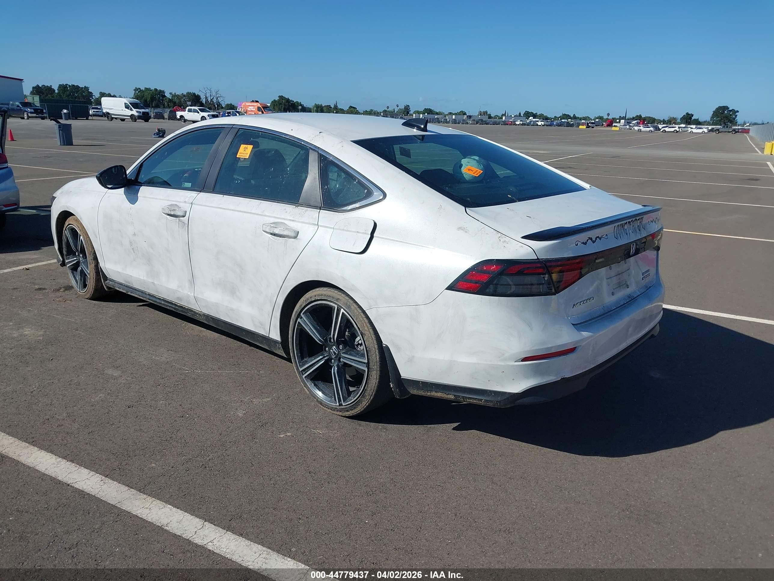 HONDA ACCORD image 3