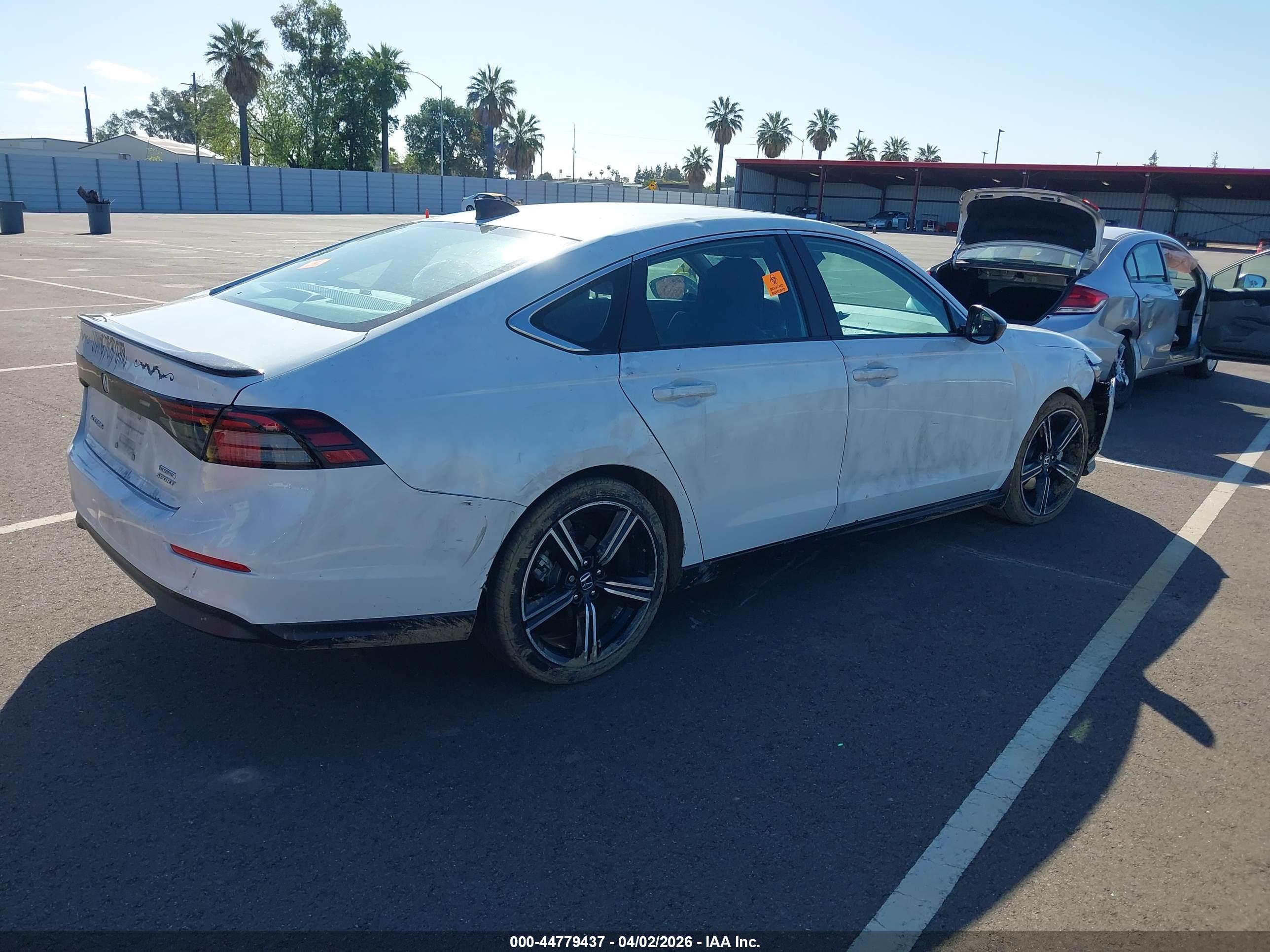 HONDA ACCORD image 4