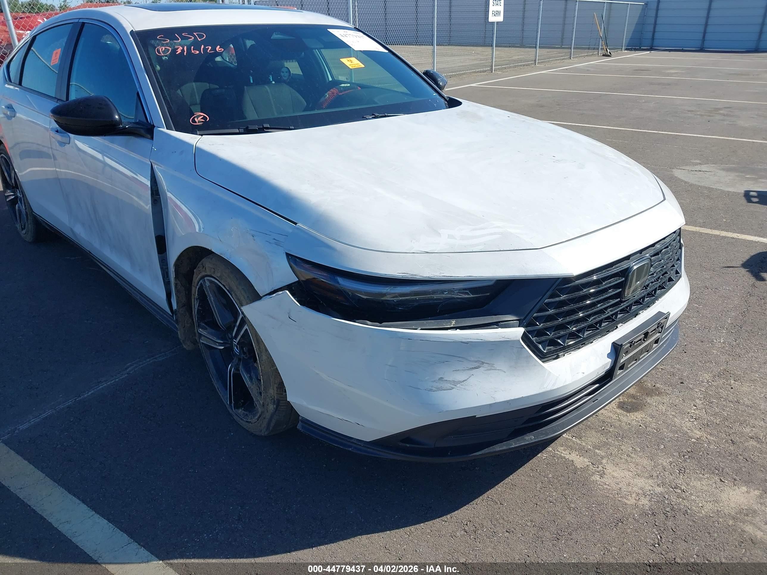 HONDA ACCORD image 6