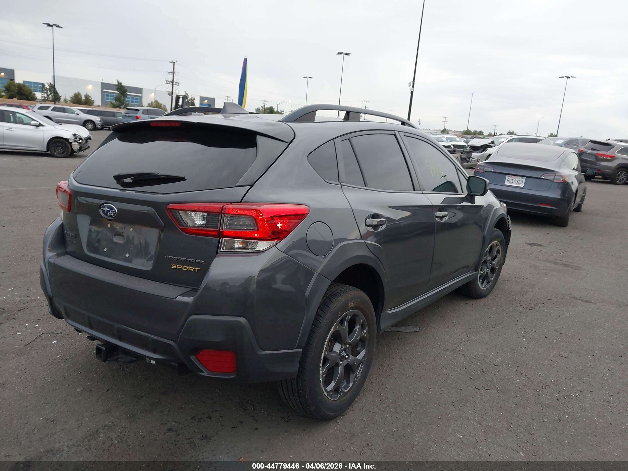 SUBARU CROSSTREK image 4