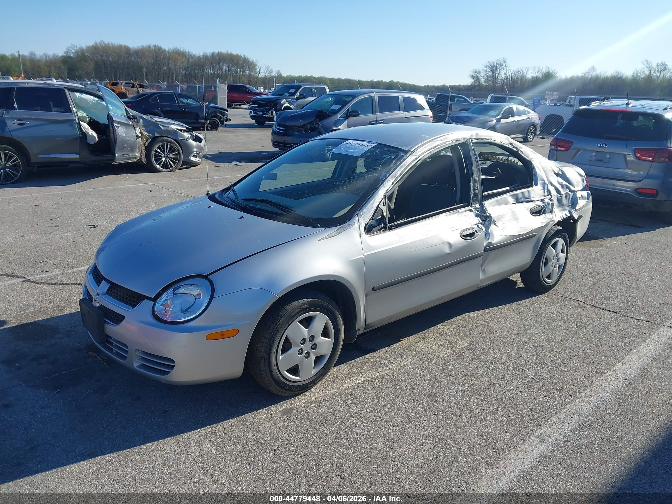 DODGE NEON image 2