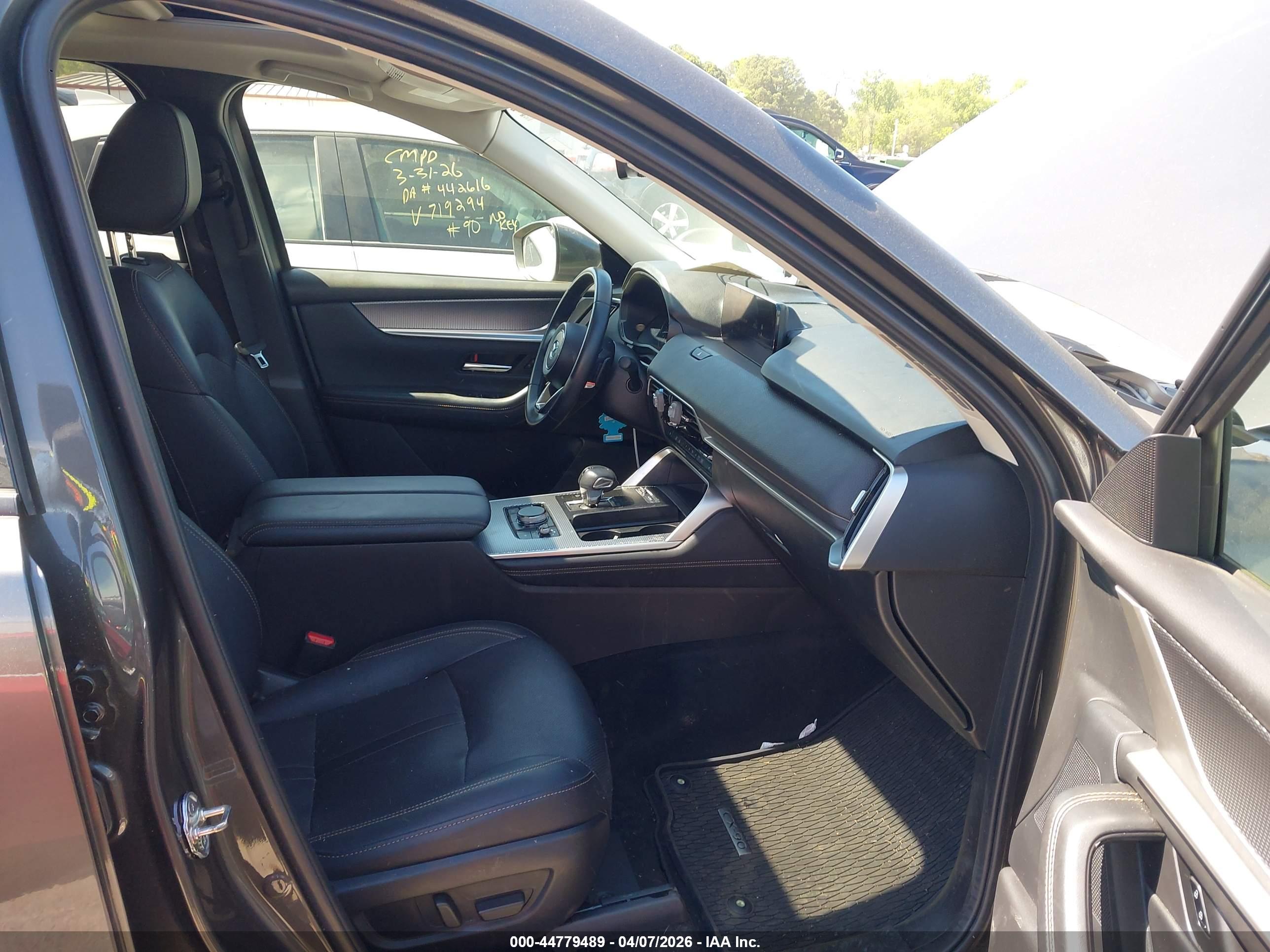MAZDA CX-90 image 5